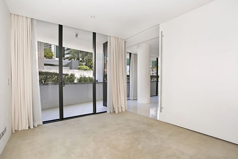 203 'Aria' 17 Albert Avenue, BROADBEACH QLD 4218, Broadbeach - Thumbnail 6