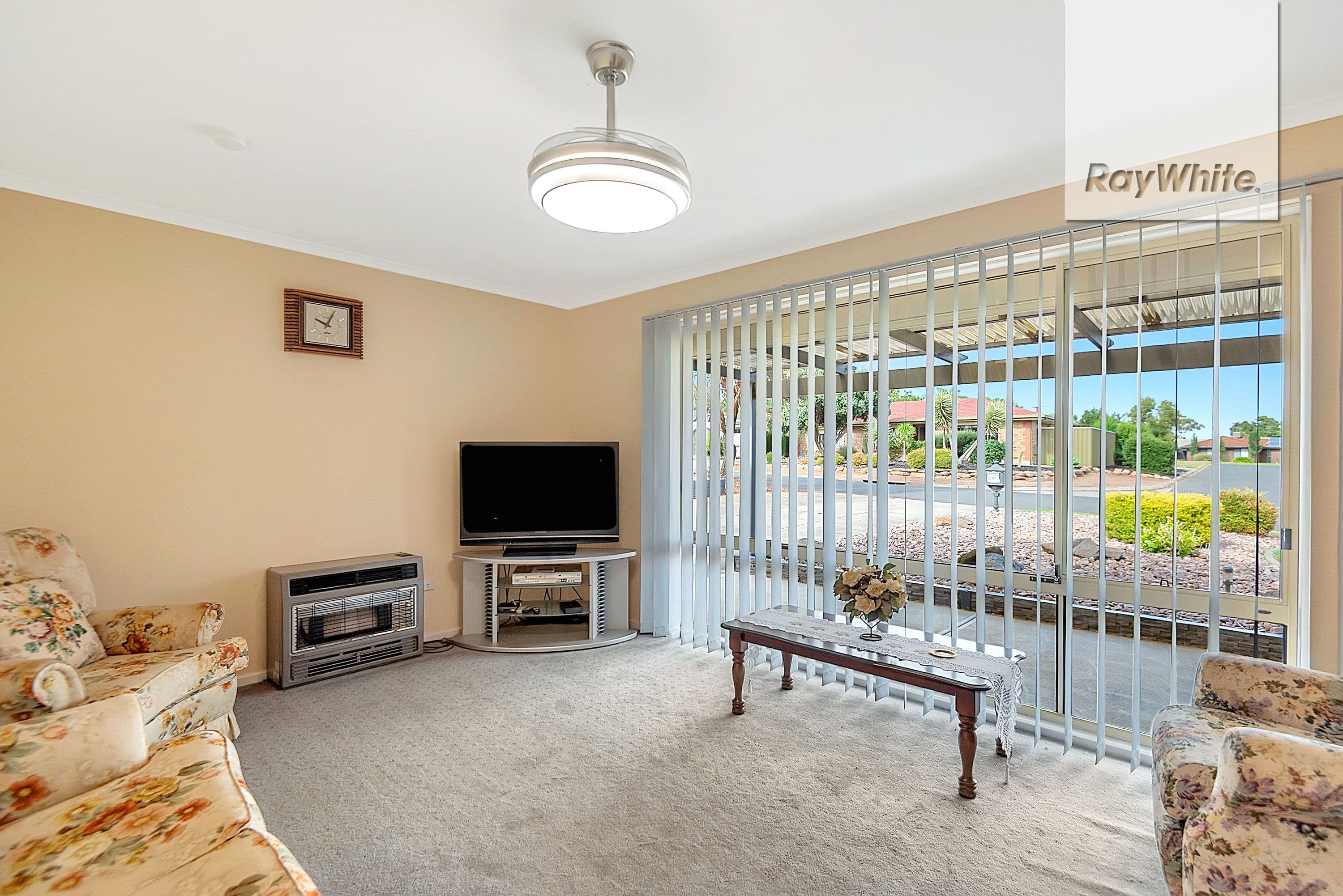 9 Luringa Close, Craigmore SA 5114, Craigmore - Thumbnail 4
