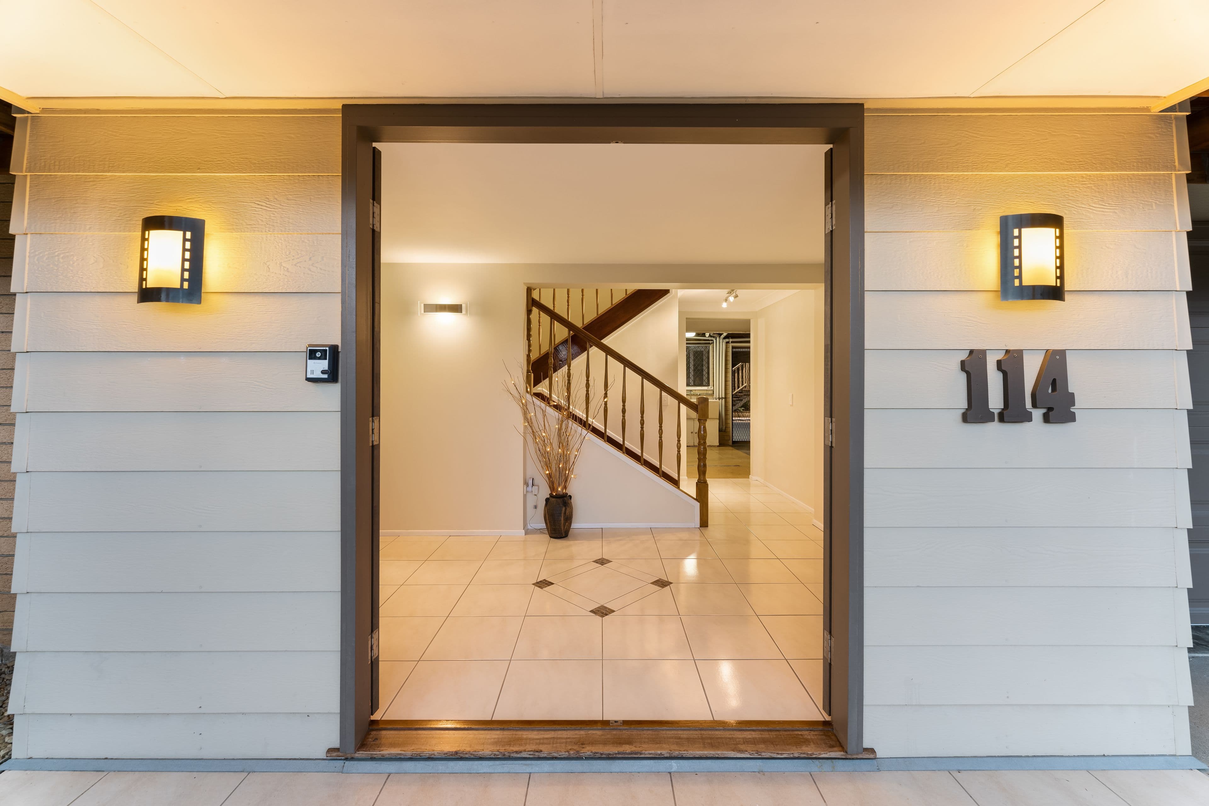 114 Gaynesford Street, Mount Gravatt QLD 4122, Mount Gravatt - Thumbnail 3