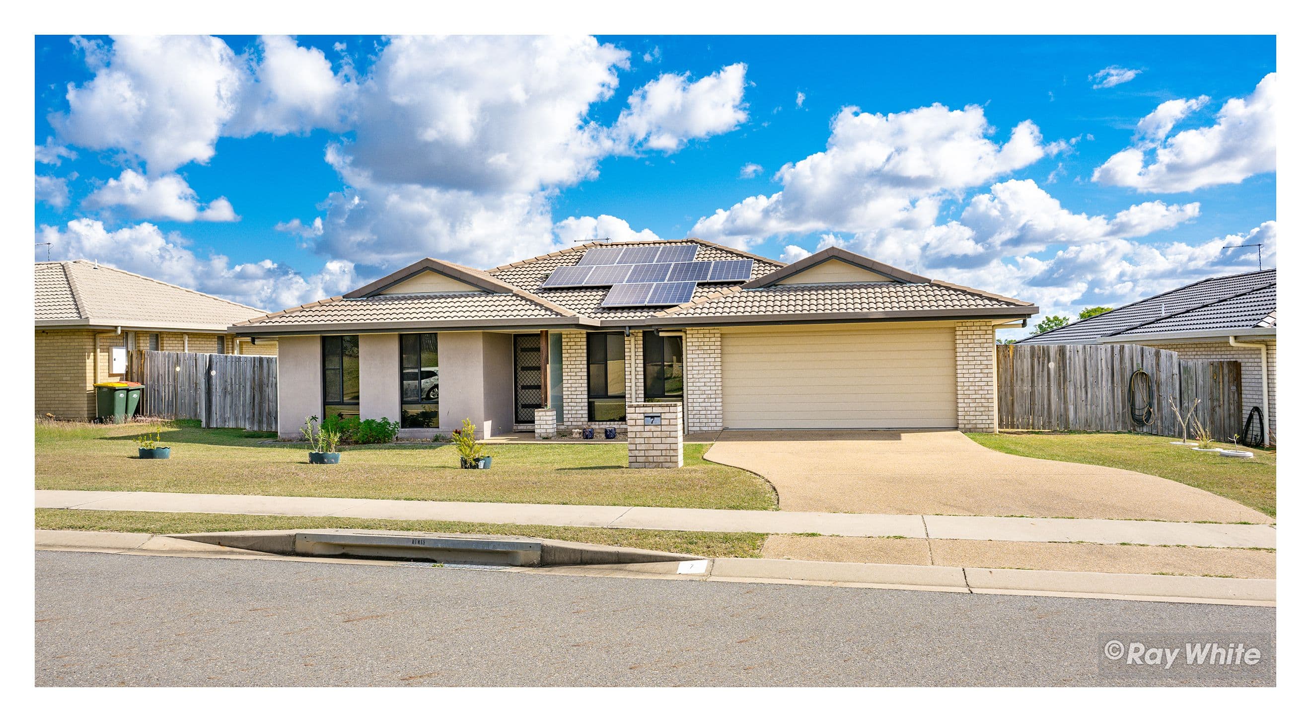 7 Argyle Avenue, Parkhurst QLD 4702, Parkhurst - Image 1