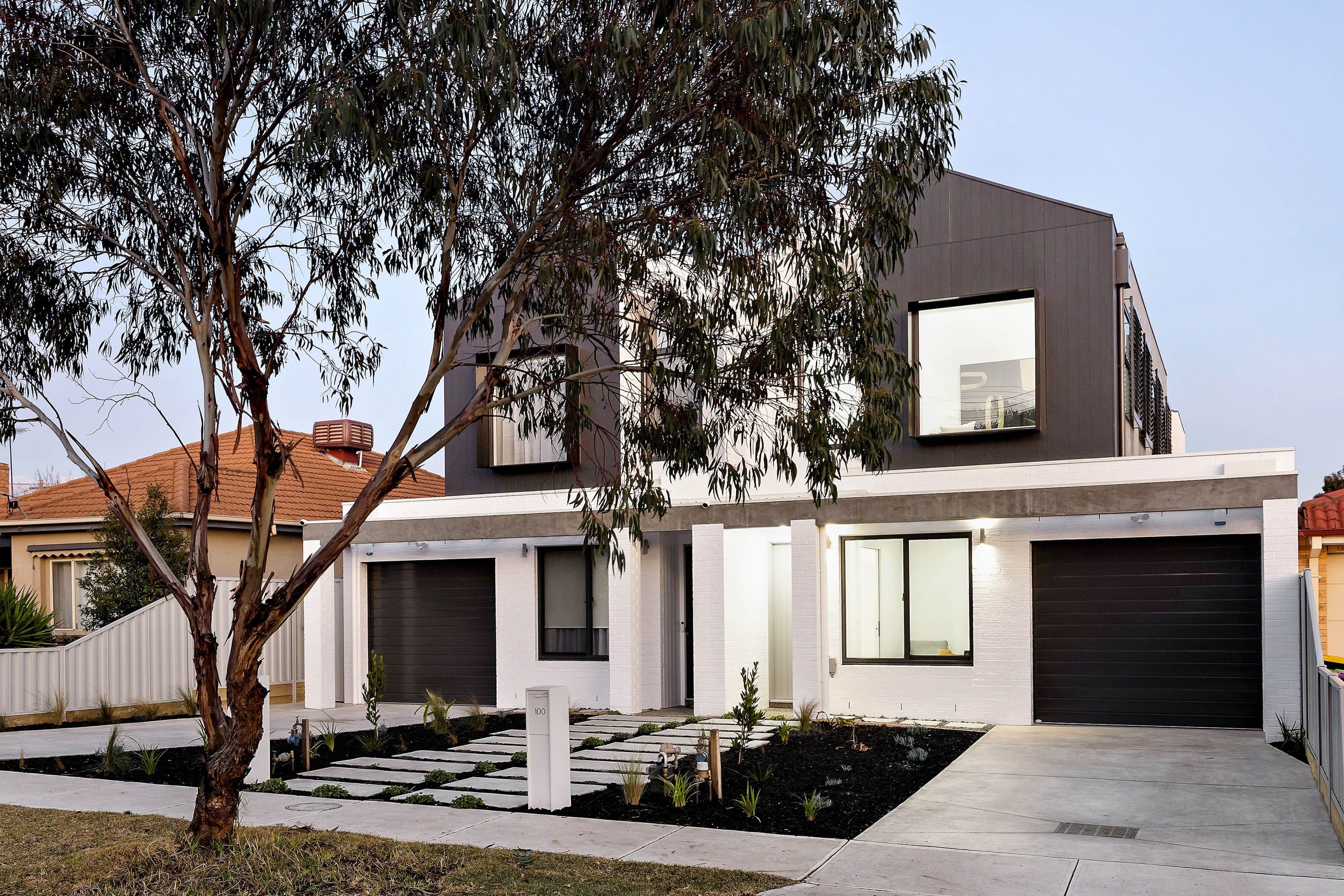100 Loongana Avenue, Glenroy VIC 3046, Glenroy - Thumbnail 2
