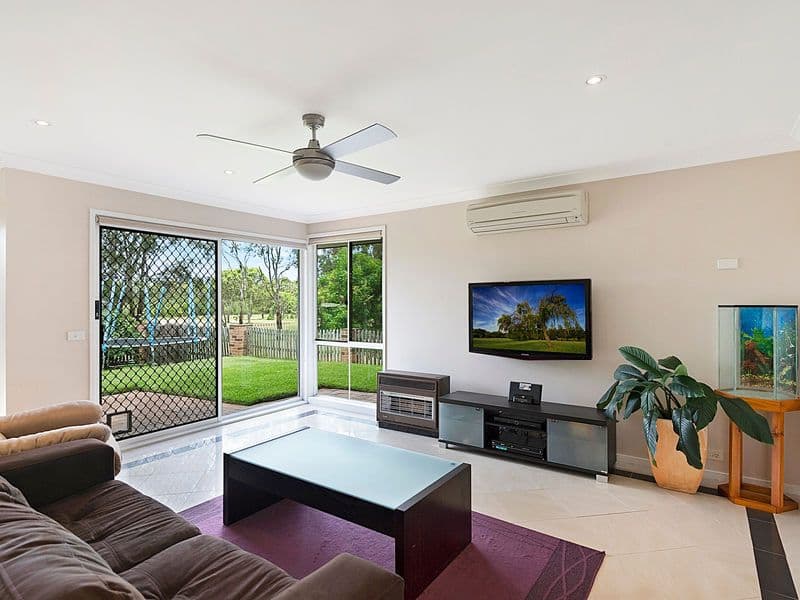 9 Manorhouse Boulevard, Quakers Hill - Thumbnail 5