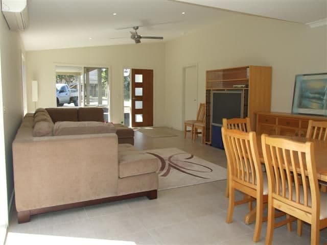24 Churchill Drive, COWES VIC 3922, Cowes - Thumbnail 6