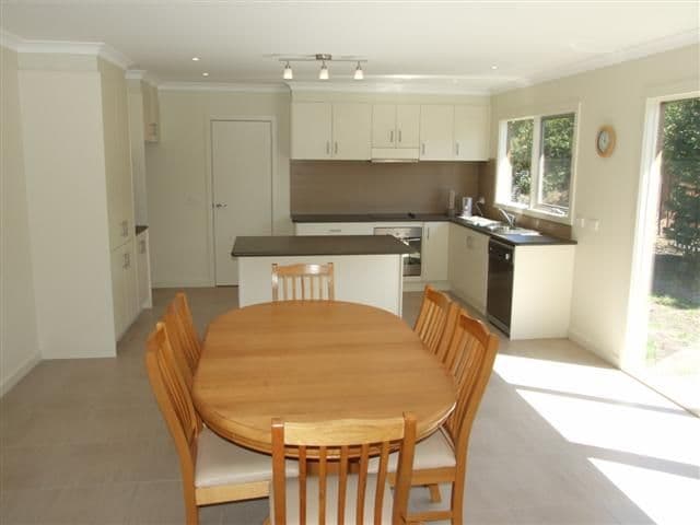 24 Churchill Drive, COWES VIC 3922, Cowes - Thumbnail 7