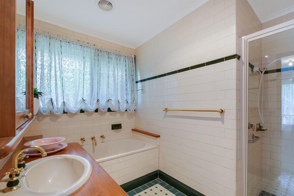 42 Carlisle Drive, EPPING VIC 3076, Epping - Thumbnail 8