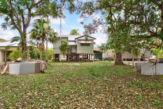 49 Winkworth Street, BUNGALOW QLD 4870, Bungalow - Thumbnail 2