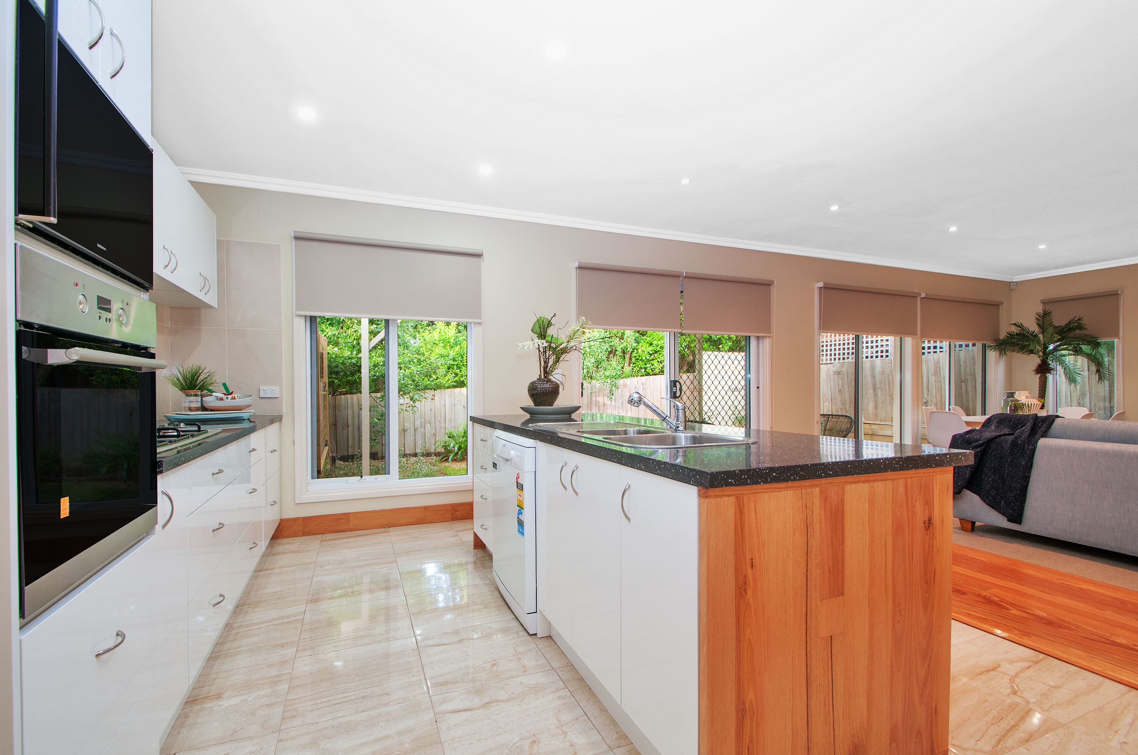 6 Haig Street, Croydon VIC 3136, Croydon - Thumbnail 2
