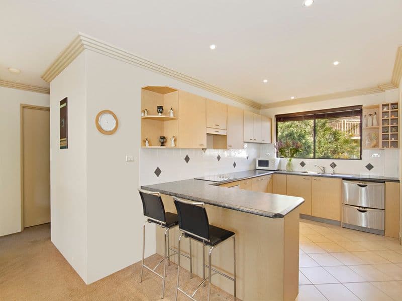 50 Auburn Street, SUTHERLAND NSW 2232, Sutherland - Thumbnail 2