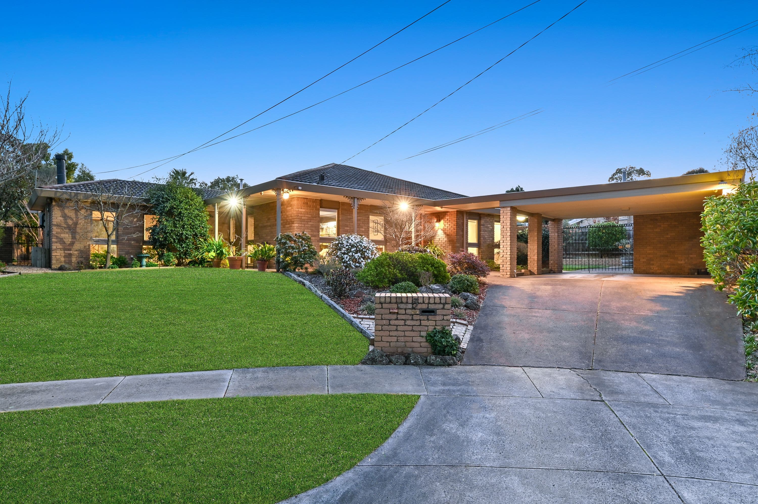 3 Calgary Court, Glen Waverley VIC 3150, Glen Waverley - Image 1