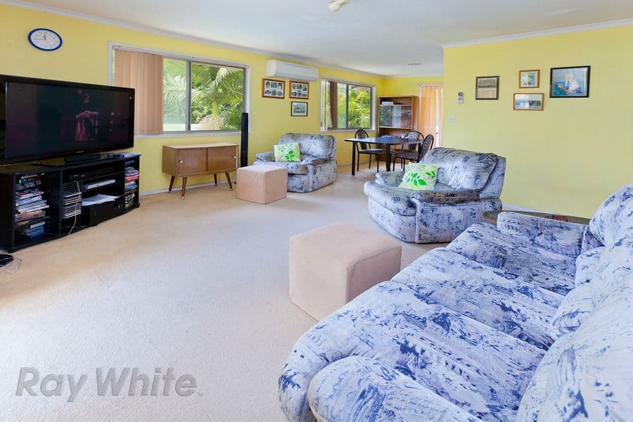 27 Melinda Street, CAMIRA QLD 4300, Camira - Thumbnail 2
