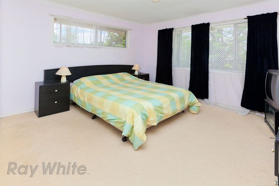 27 Melinda Street, CAMIRA QLD 4300, Camira - Thumbnail 7