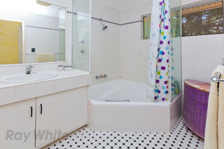 27 Melinda Street, CAMIRA QLD 4300, Camira - Thumbnail 8