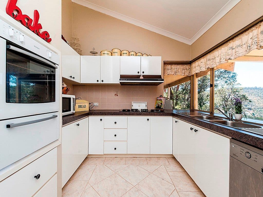 10 Bromfield Drive, Kelmscott WA 6111, Kelmscott - Thumbnail 4