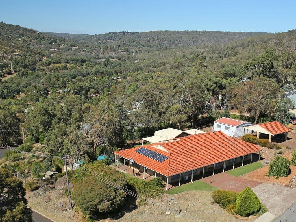 10 Bromfield Drive, Kelmscott WA 6111, Kelmscott - Thumbnail 6