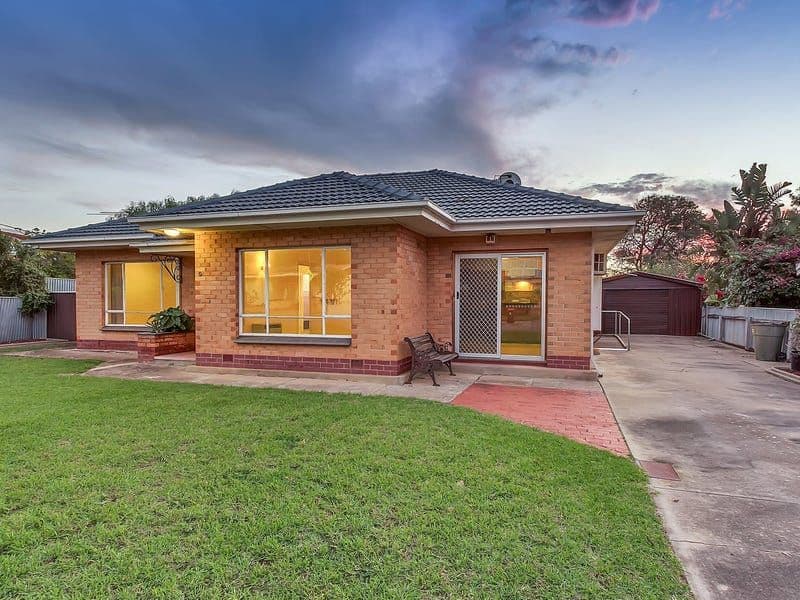 13 Roeder Crescent, Port Noarlunga SA 5167, Port Noarlunga - Image 1