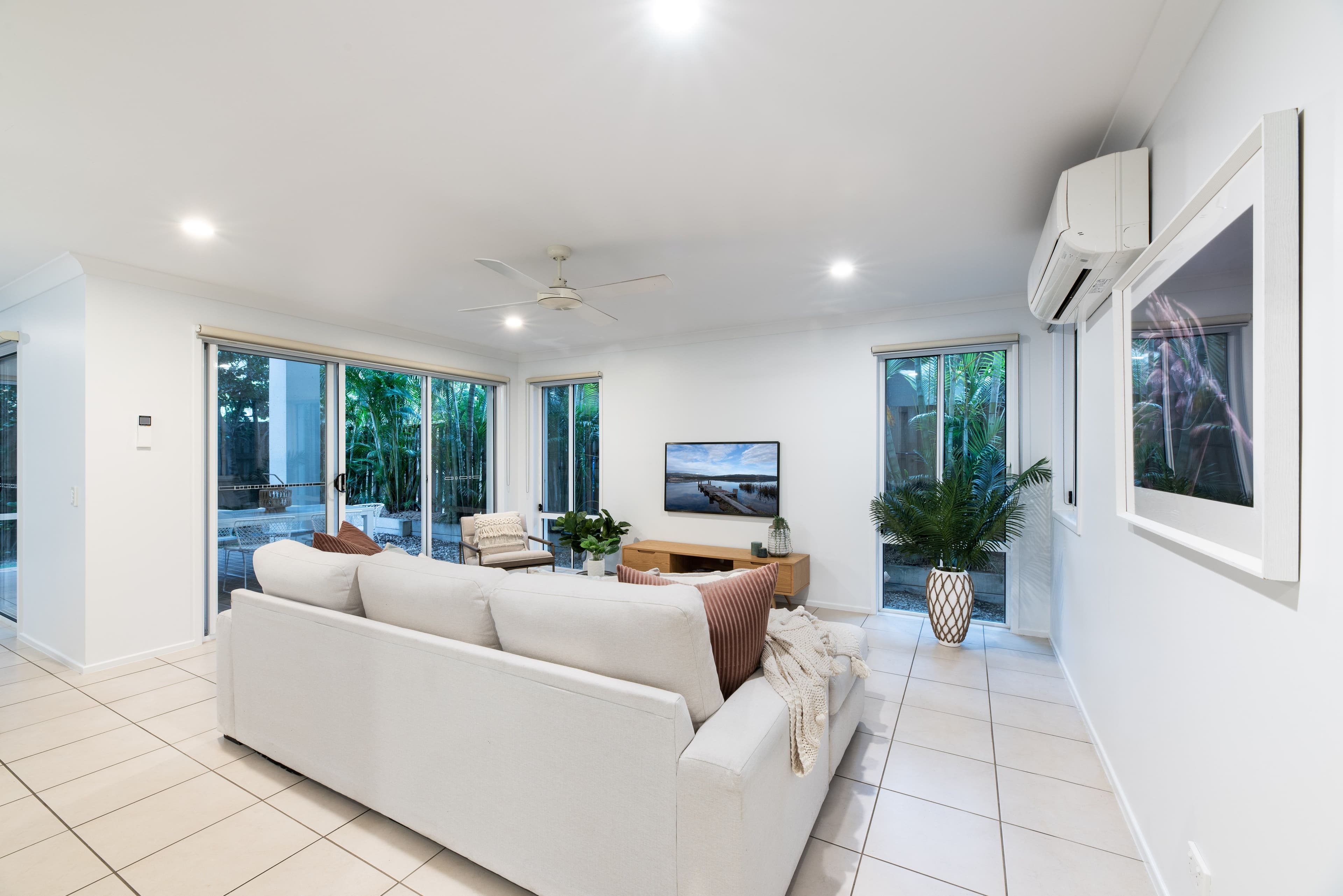12 Macarthur Place, Banyo QLD 4014, Banyo - Thumbnail 3
