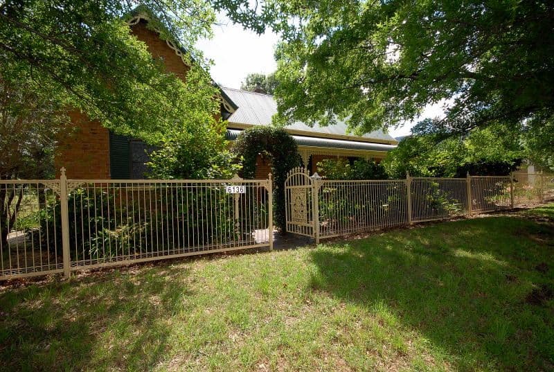 53 Araluen Road, Braidwood - Image 1