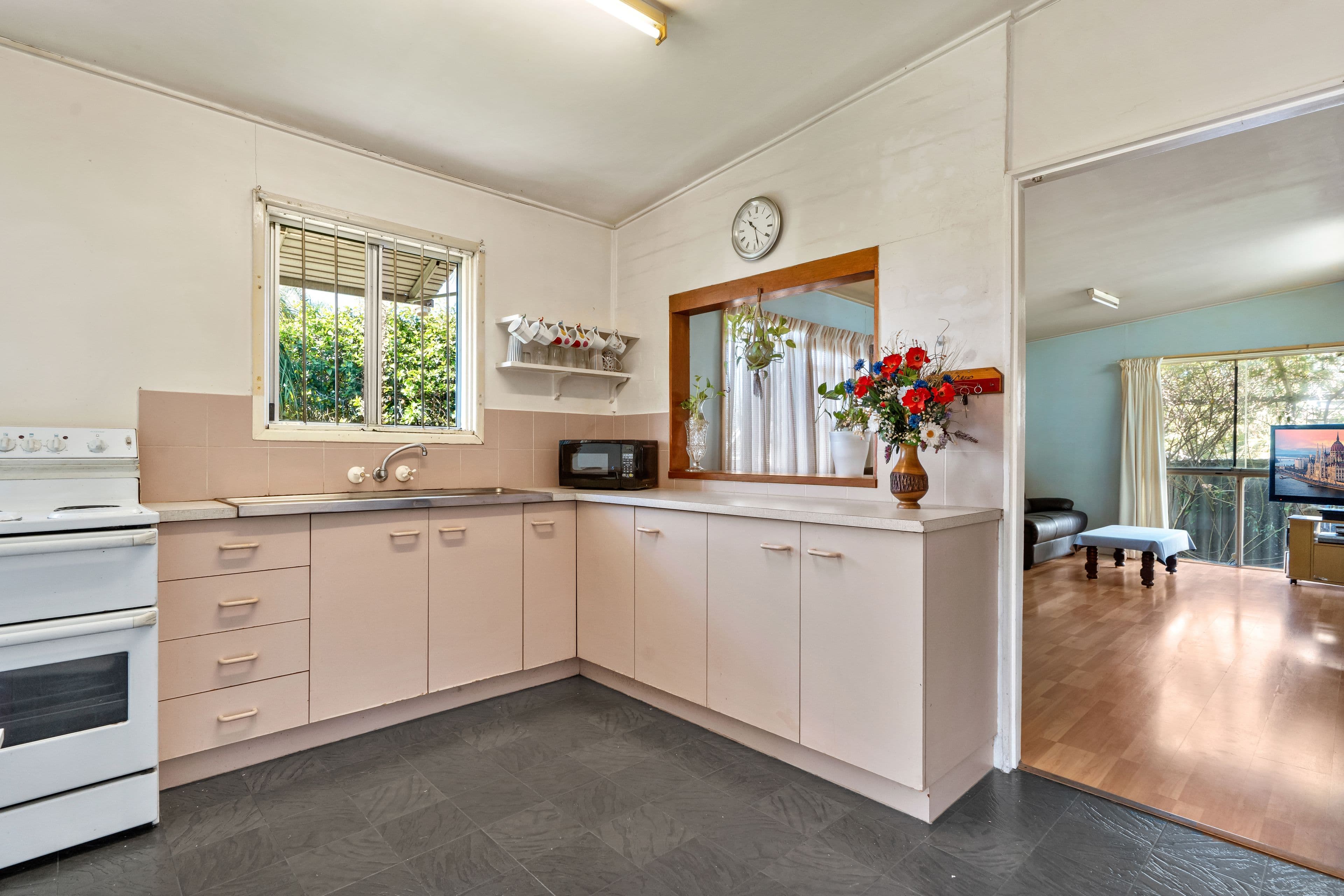 24 Mayes Avenue, Logan Central QLD 4114, Logan Central - Thumbnail 5