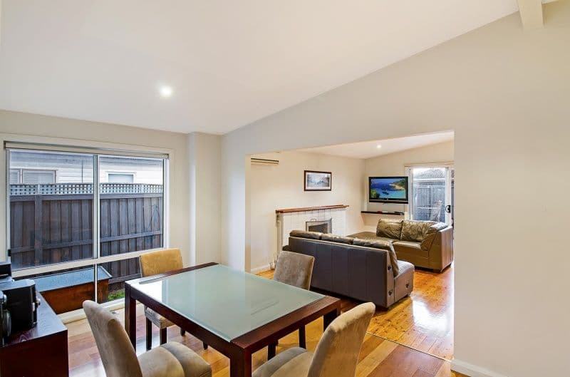 49 Eulinga Avenue, ASPENDALE VIC 3195, Aspendale - Thumbnail 4