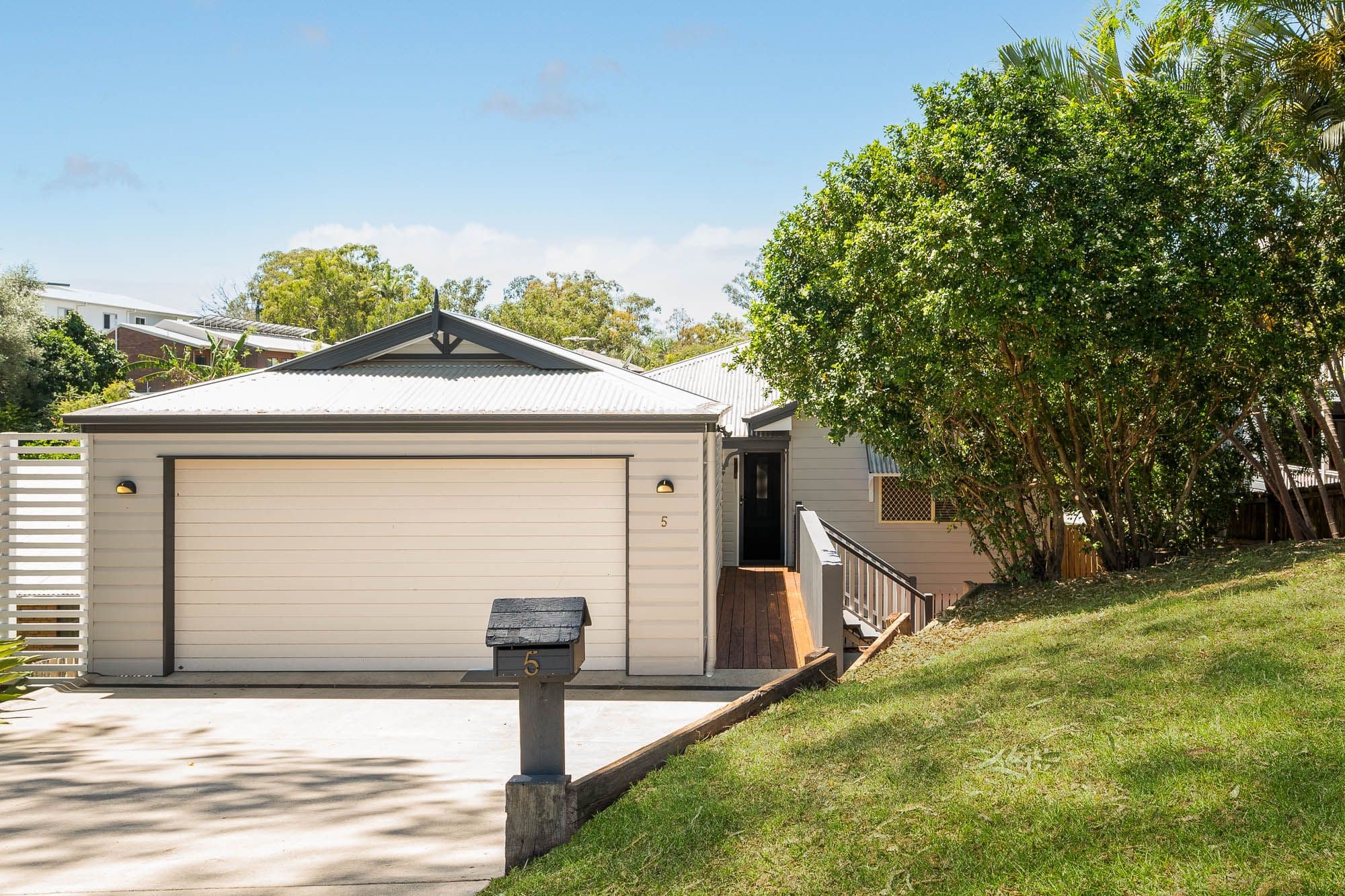 5 Fishermans Bend, Balmoral QLD 4171, Balmoral - Thumbnail 2