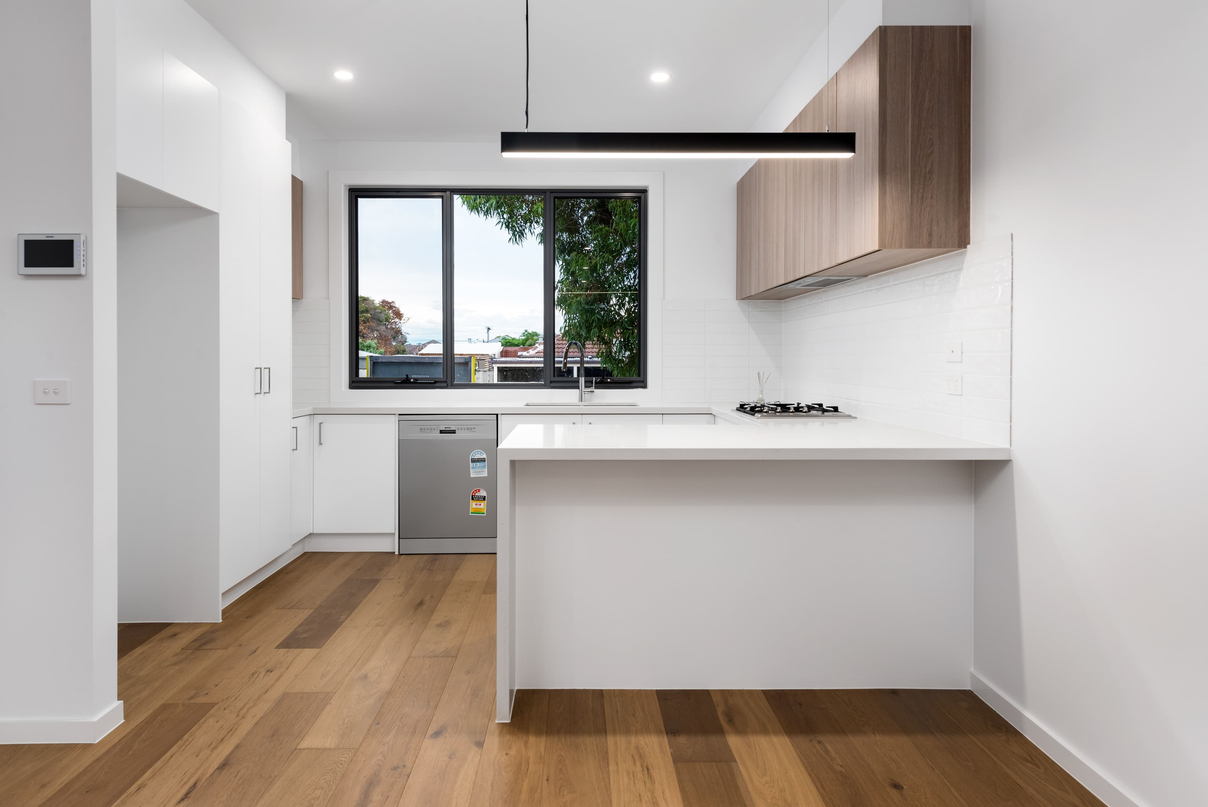 12 Elizabeth Grove, Bundoora VIC 3083, Bundoora - Thumbnail 5