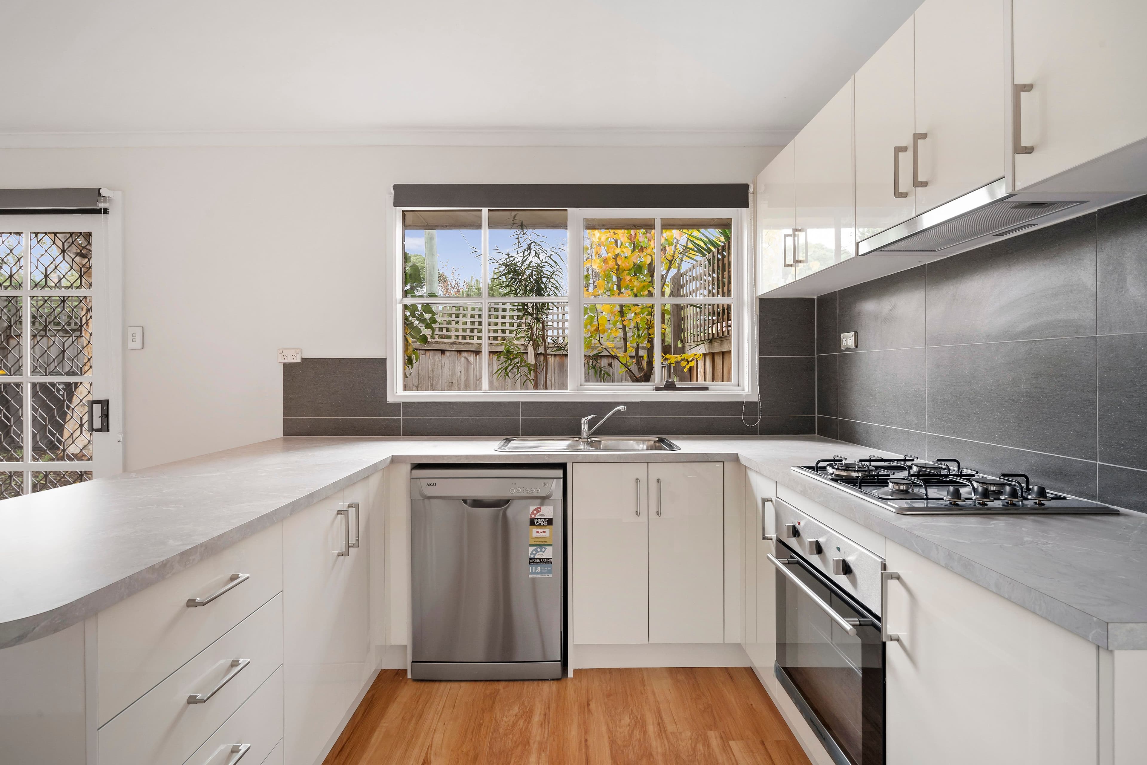 4 Hourigan Avenue, Clayton VIC 3168, Clayton - Thumbnail 3