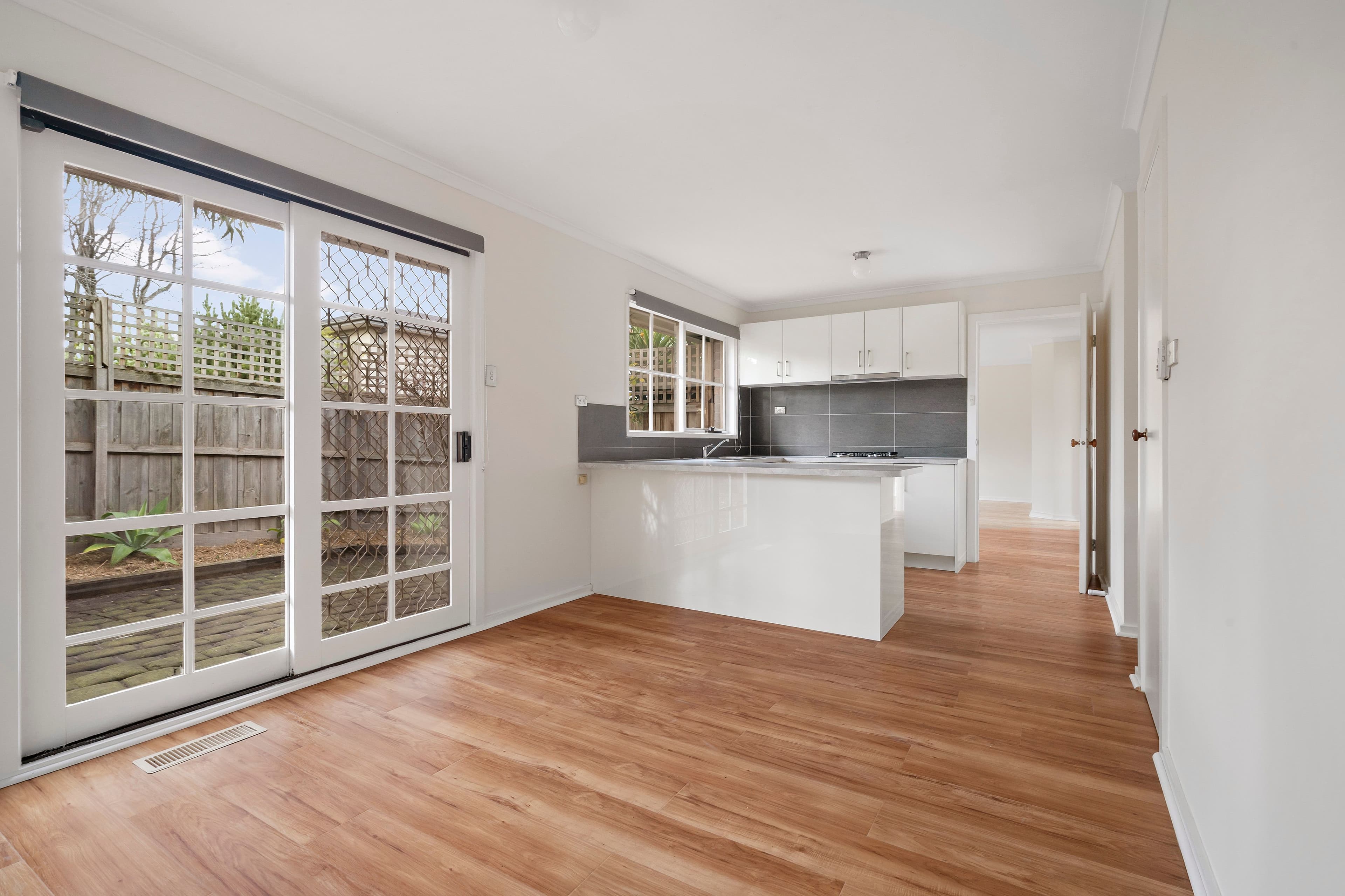 4 Hourigan Avenue, Clayton VIC 3168, Clayton - Thumbnail 4