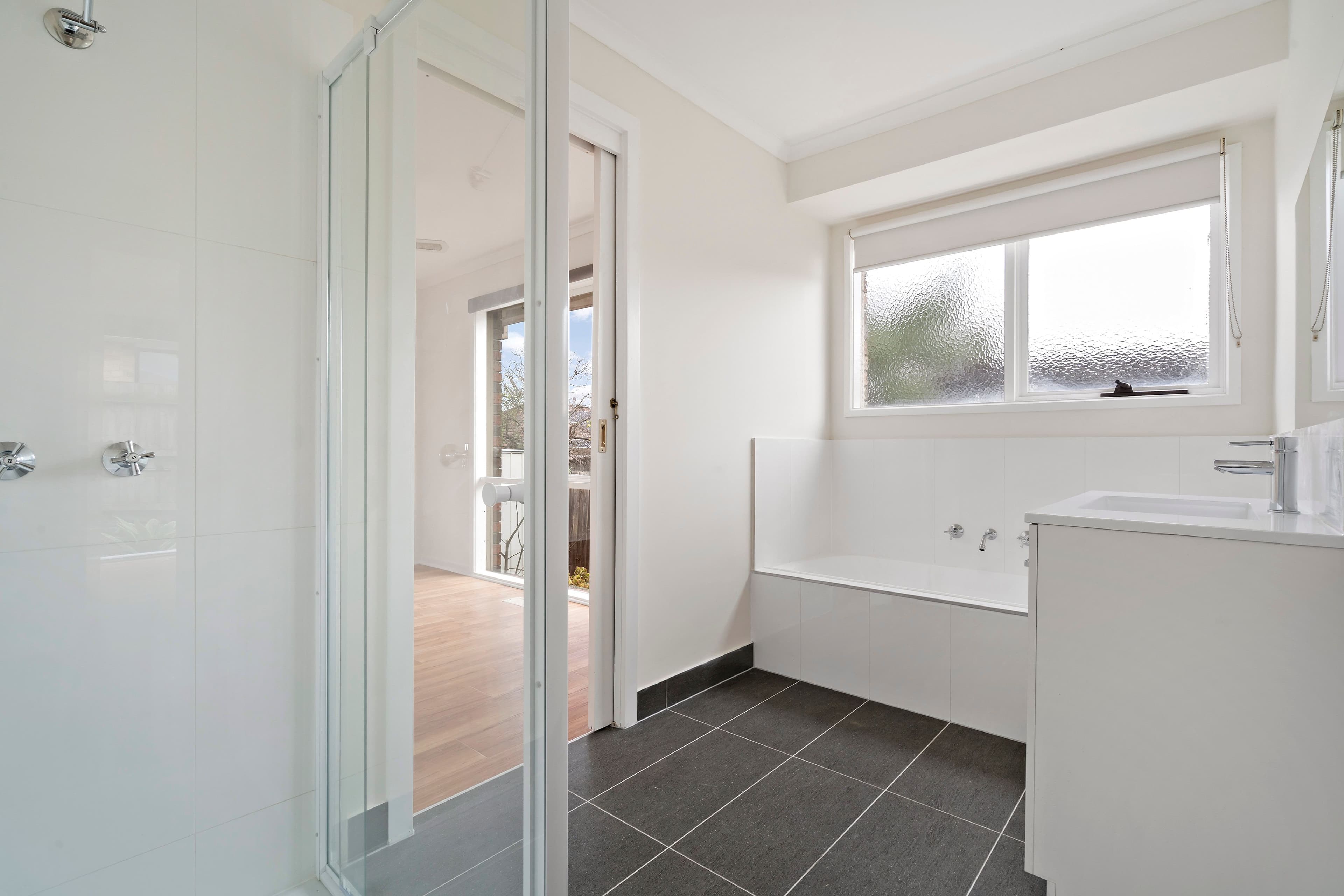 4 Hourigan Avenue, Clayton VIC 3168, Clayton - Thumbnail 6