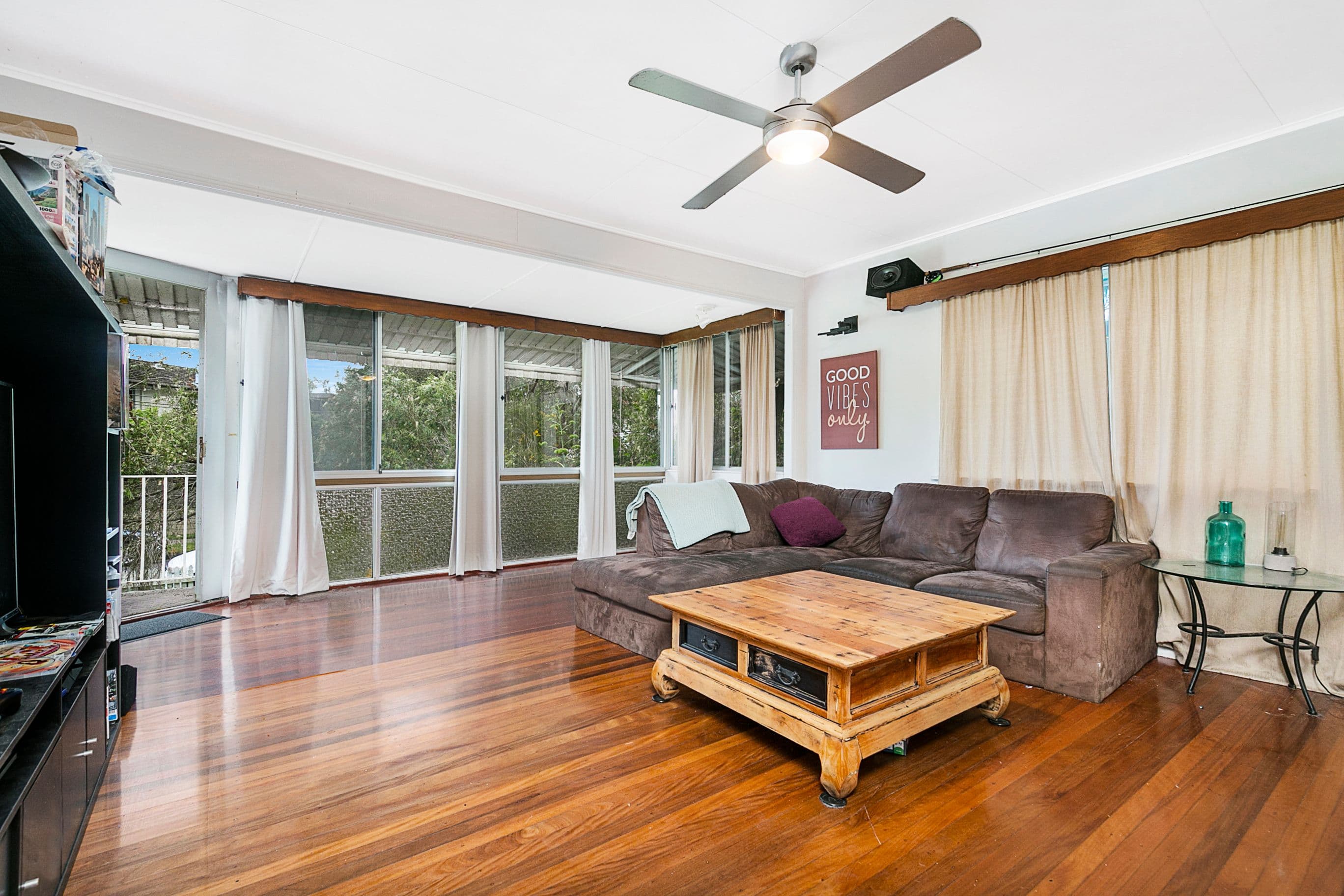 40 Verbena Street, Mount Gravatt QLD 4122, Mount Gravatt - Thumbnail 2