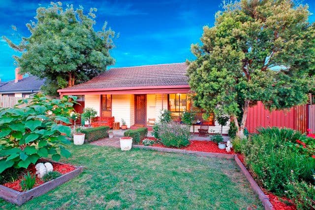 126 Boldrewood Parade, RESERVOIR VIC 3073, Reservoir - Thumbnail 2