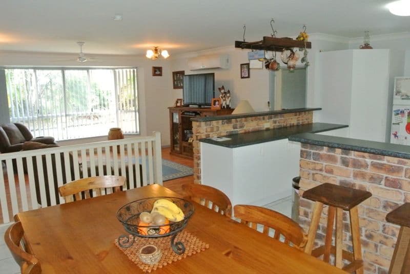 116 Sorensen Road, SOUTHSIDE QLD 4570, Southside - Thumbnail 6