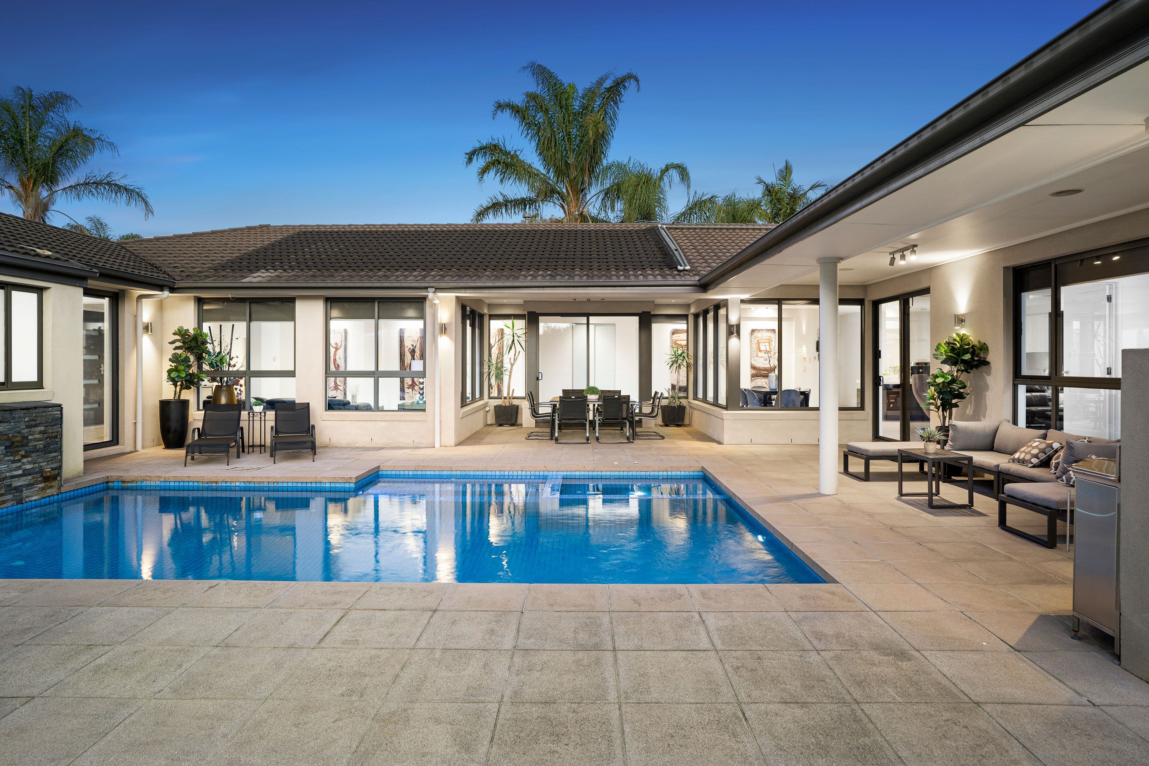 48B & C Westminster Drive, Rowville VIC 3178, Rowville - Thumbnail 2
