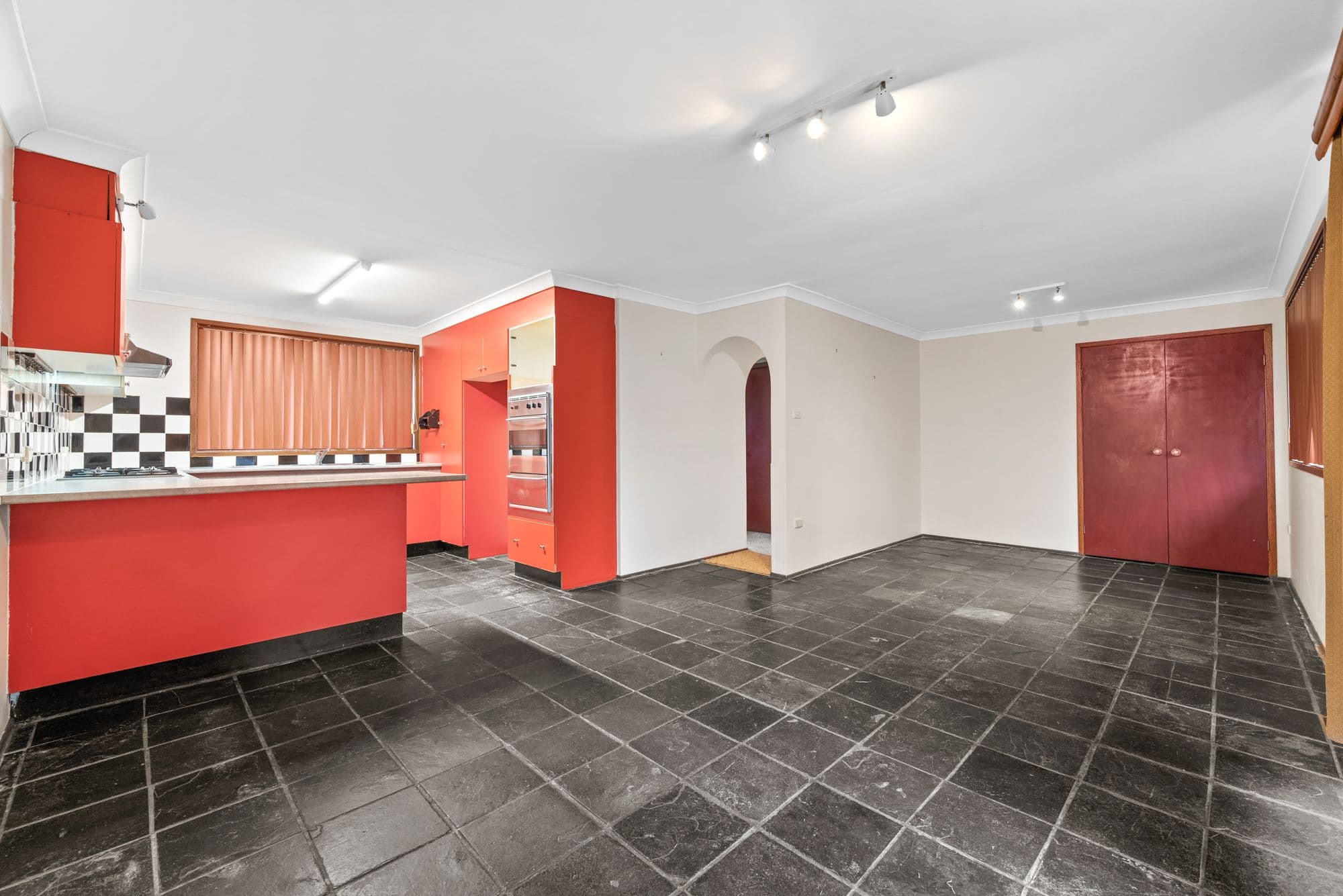 7 Twingleton Avenue, Ambarvale NSW 2560, Ambarvale - Thumbnail 5