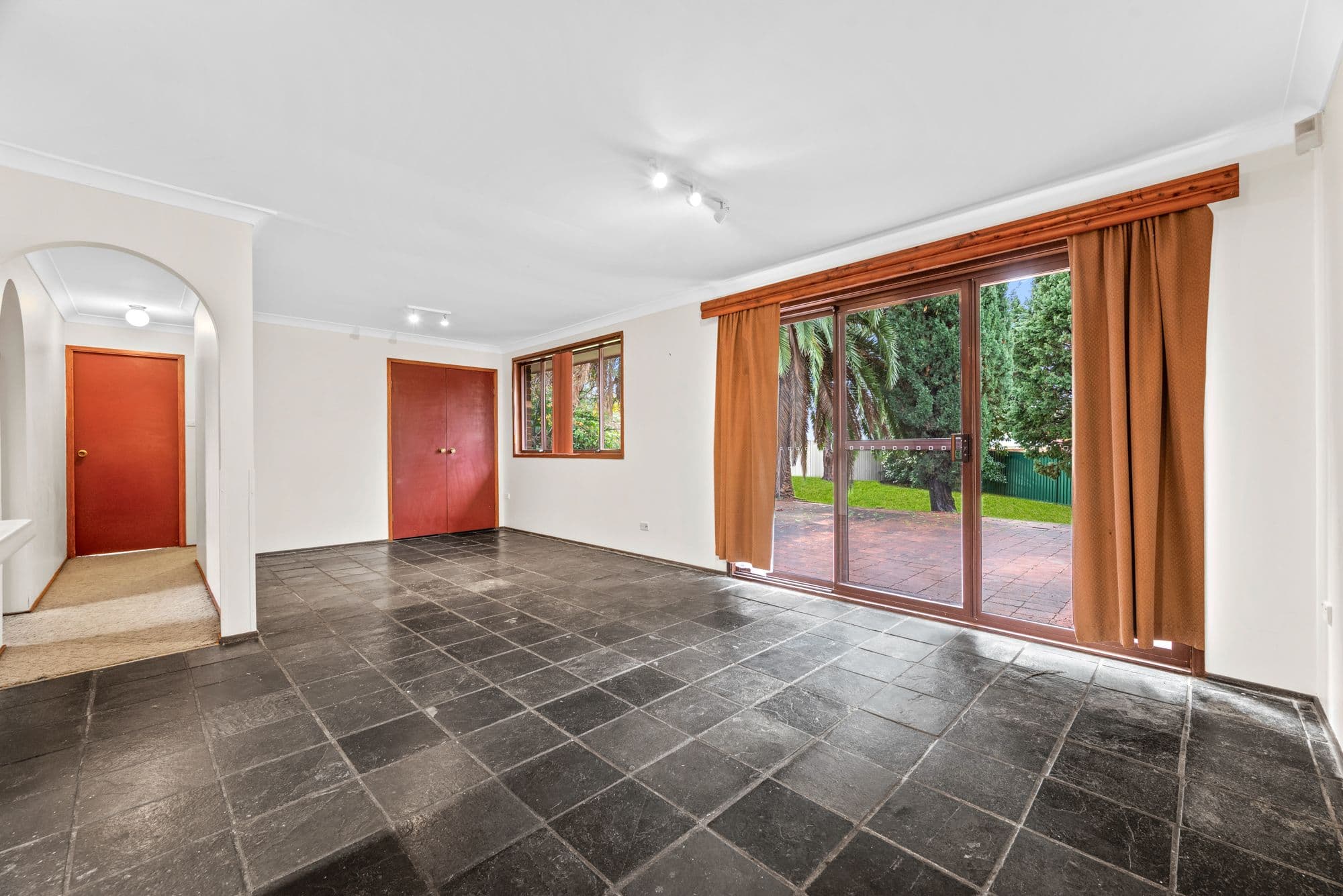 7 Twingleton Avenue, Ambarvale NSW 2560, Ambarvale - Thumbnail 7