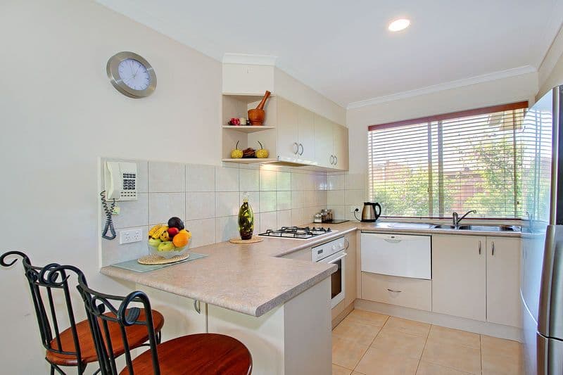 17  Naples Street, MORNINGTON VIC 3931, Mornington - Thumbnail 7