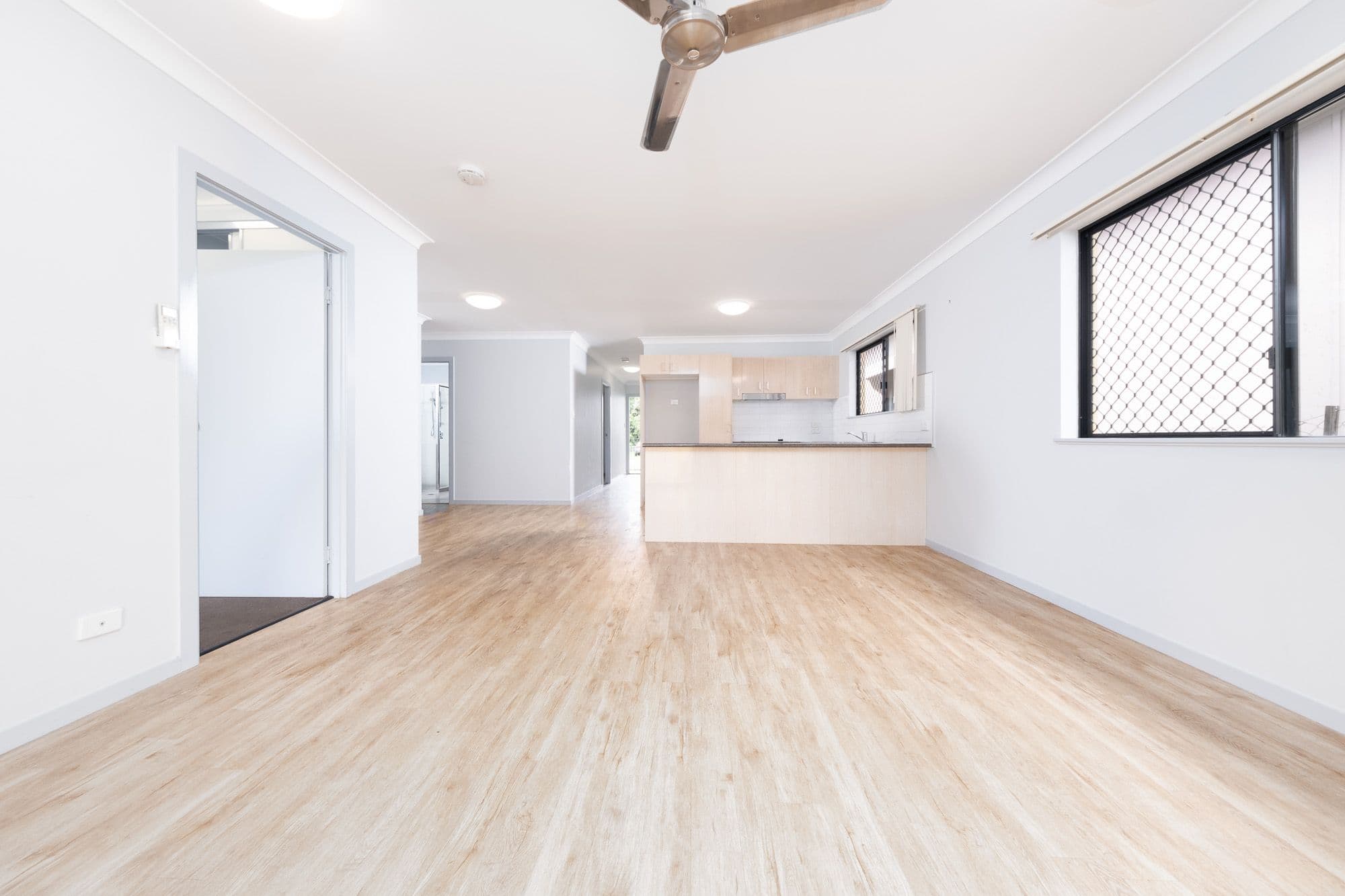 17 Jeffries Street, Yeppoon QLD 4703, Yeppoon - Thumbnail 2