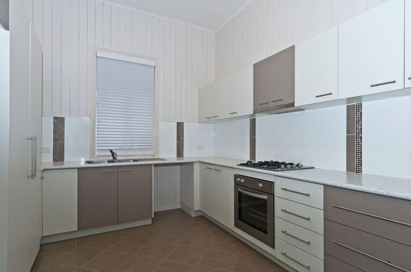 16 Stephen Street, South Toowoomba QLD 4350, South Toowoomba - Thumbnail 4