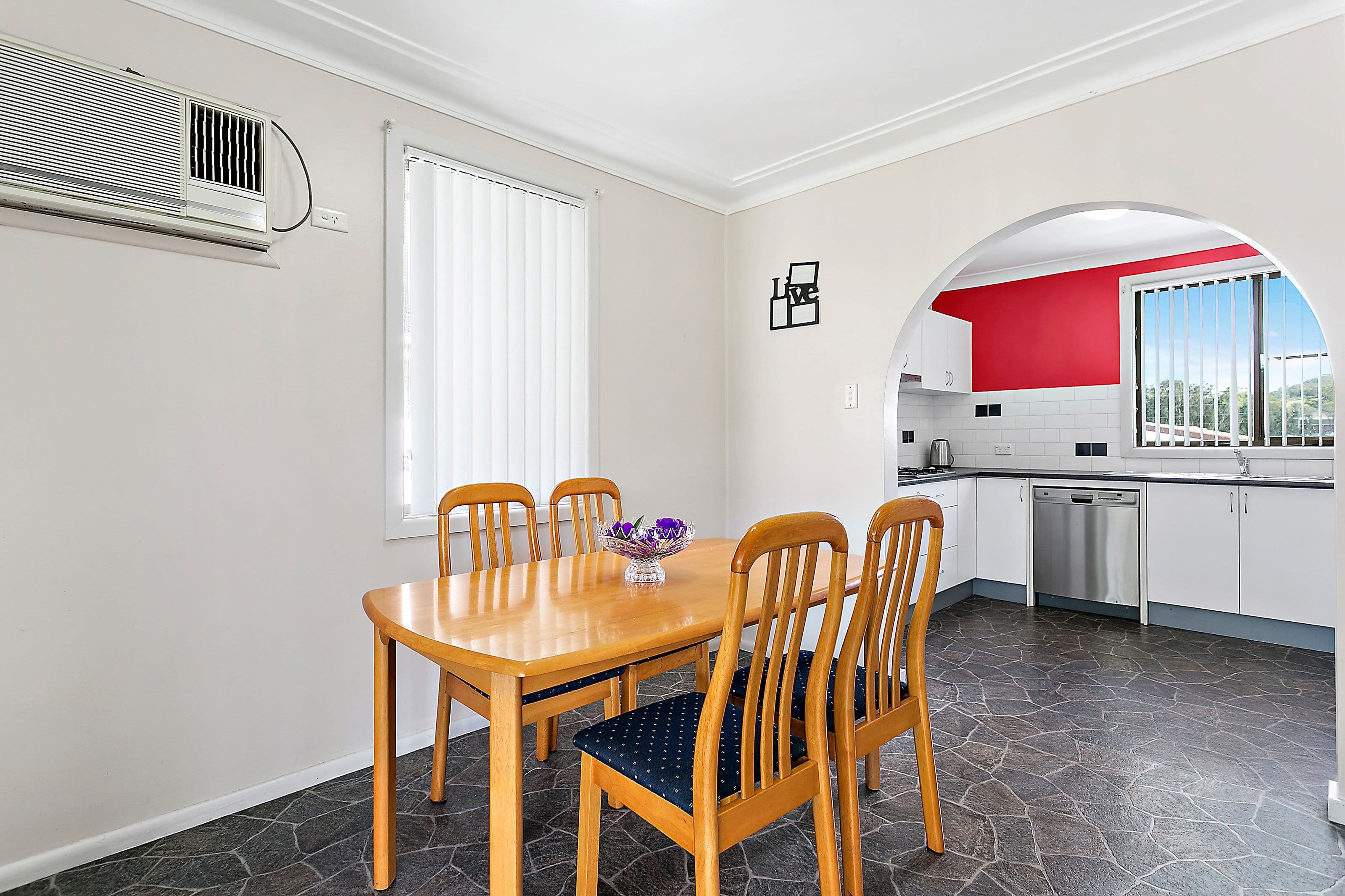 110 Lake Entrance Road, Mount Warrigal - Thumbnail 3