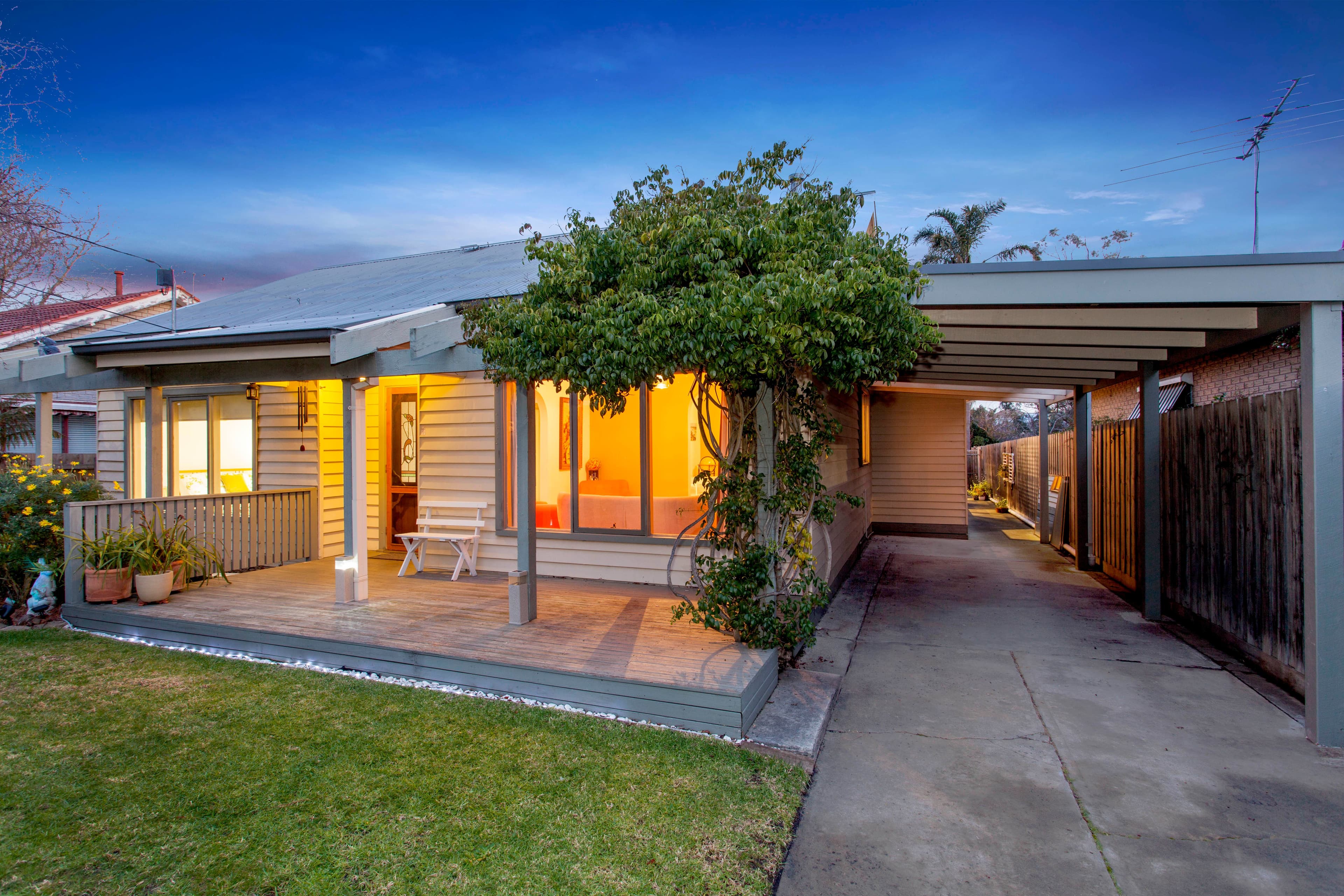 8 Francis Street, Frankston VIC 3199, Frankston - Image 1