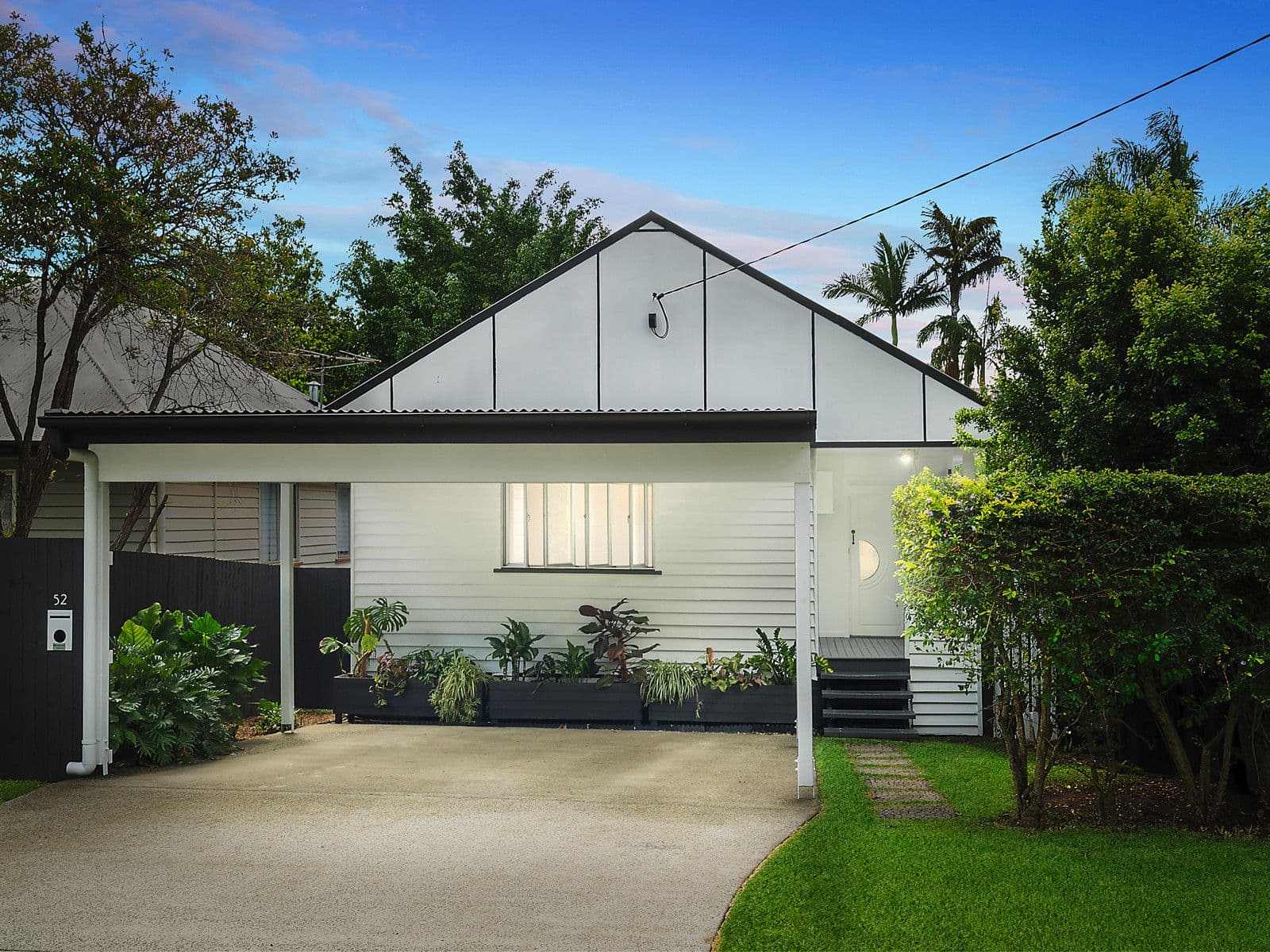 52 Essex Street, Mitchelton QLD 4053, Mitchelton - Image 1