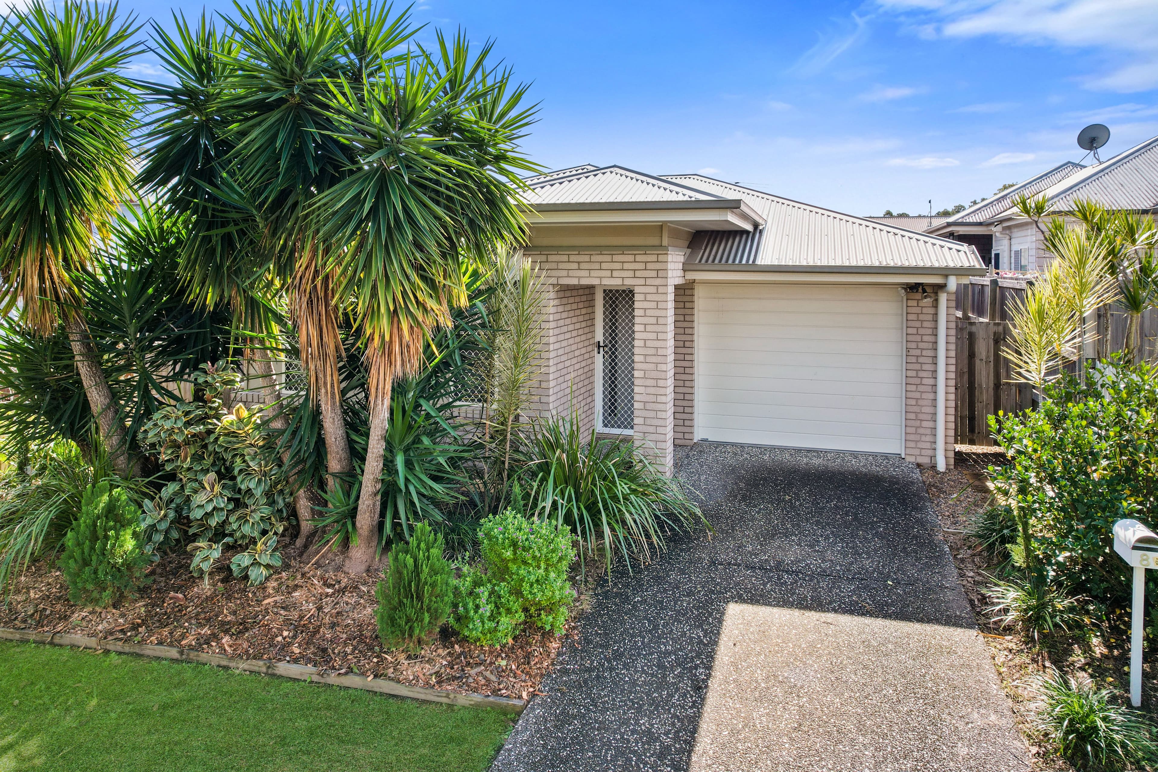 8 Parkfront Terrace, Waterford QLD 4133, Waterford - Image 1