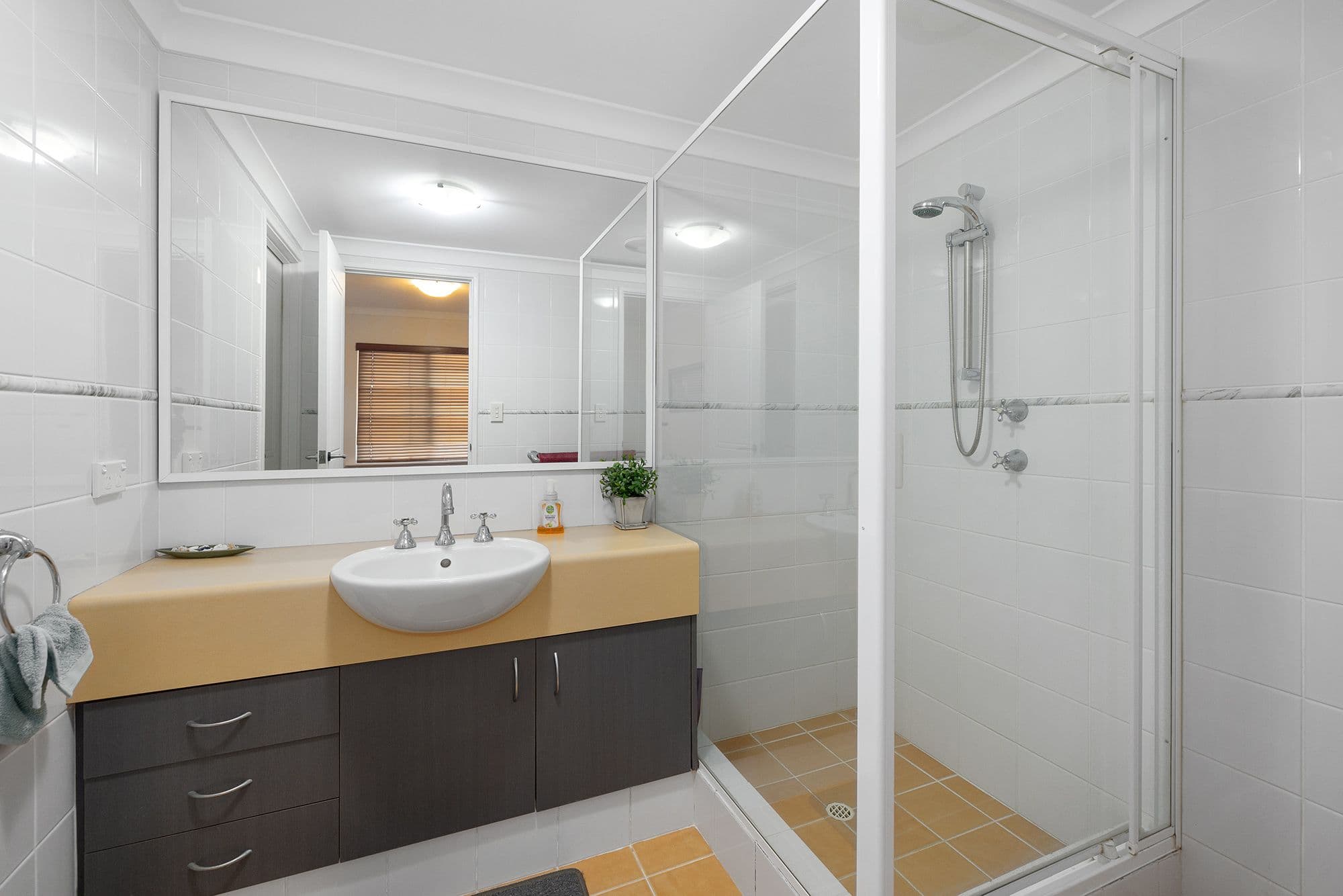 2 ROBERTSON Road, Ledge Point WA 6043, Ledge Point - Thumbnail 7