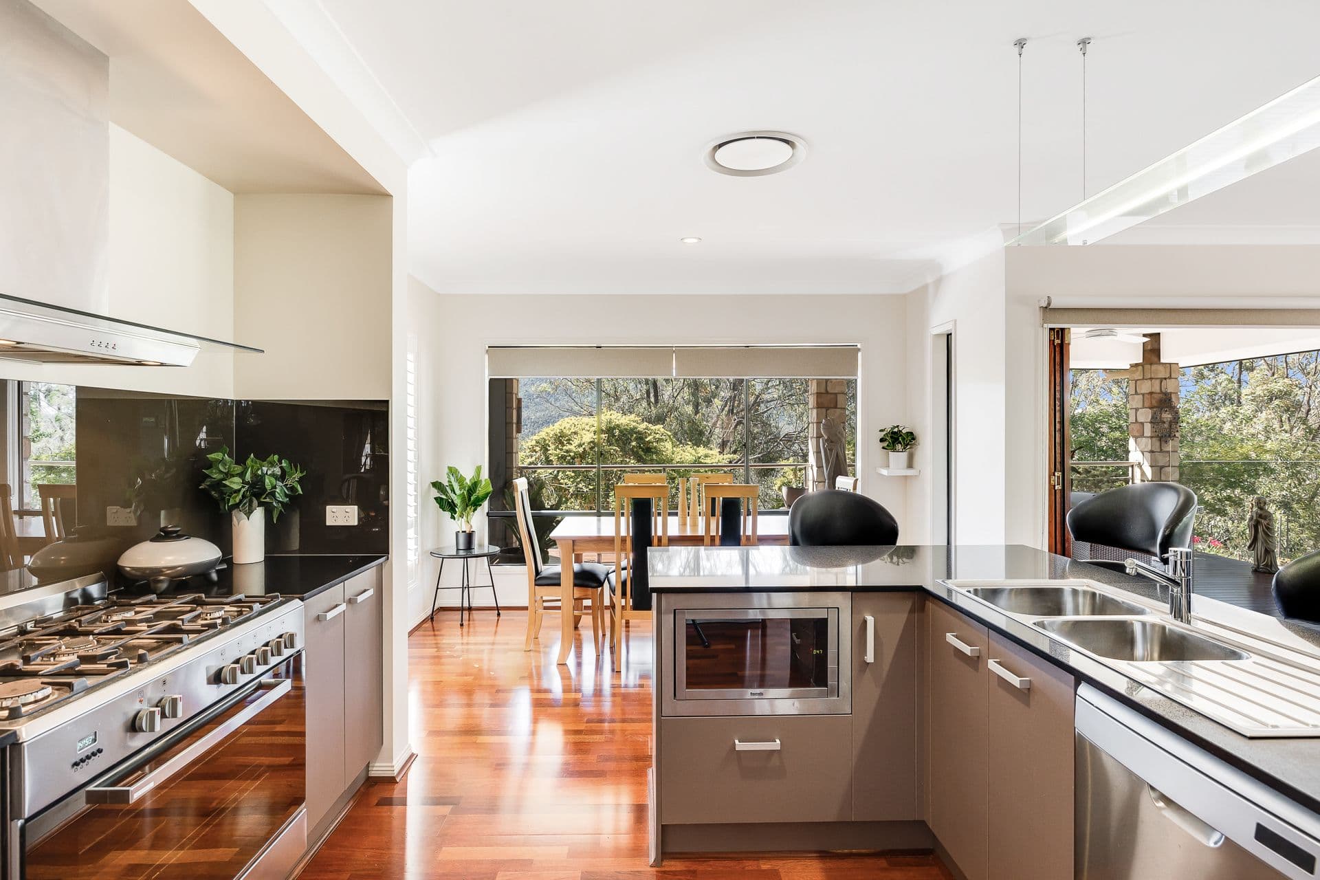 81 Tabletop Road, Withcott QLD 4352, Withcott - Thumbnail 7