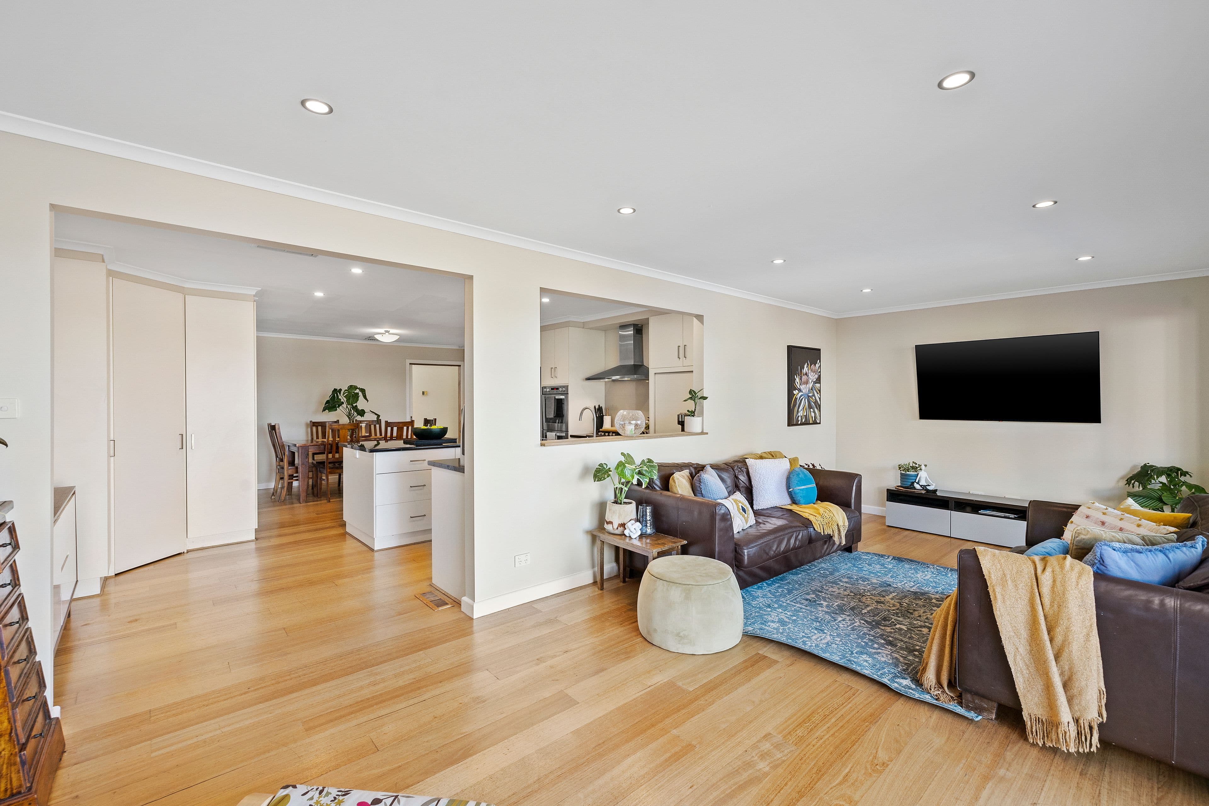 37 Silverton Drive, Ferntree Gully VIC 3156, Ferntree Gully - Thumbnail 5