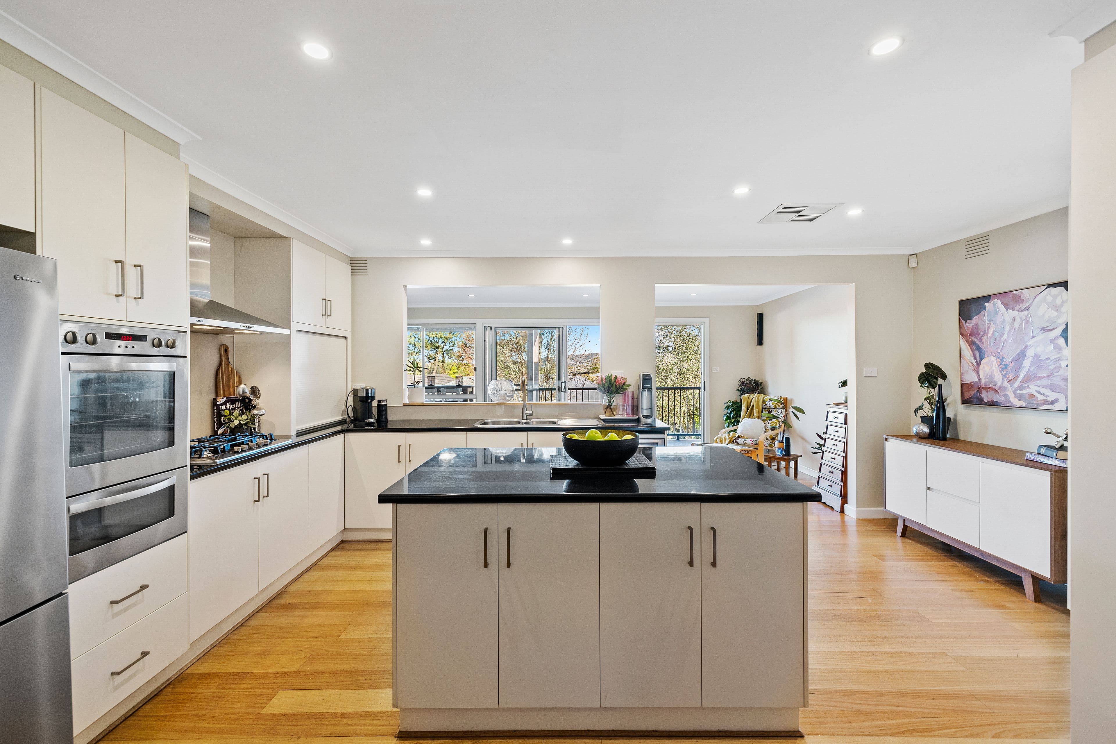 37 Silverton Drive, Ferntree Gully VIC 3156, Ferntree Gully - Thumbnail 7