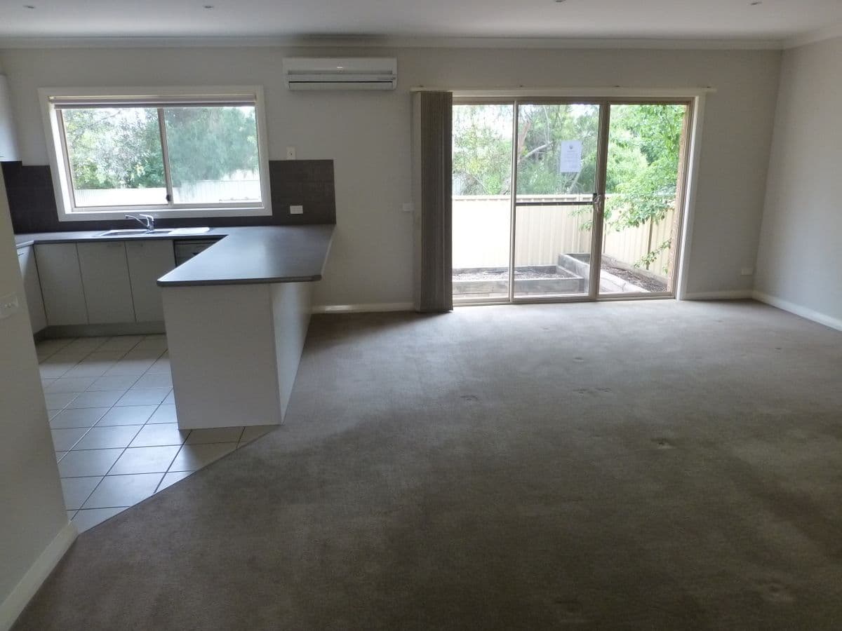  142-144 Bowen Street, ECHUCA VIC 3564, Echuca - Thumbnail 3