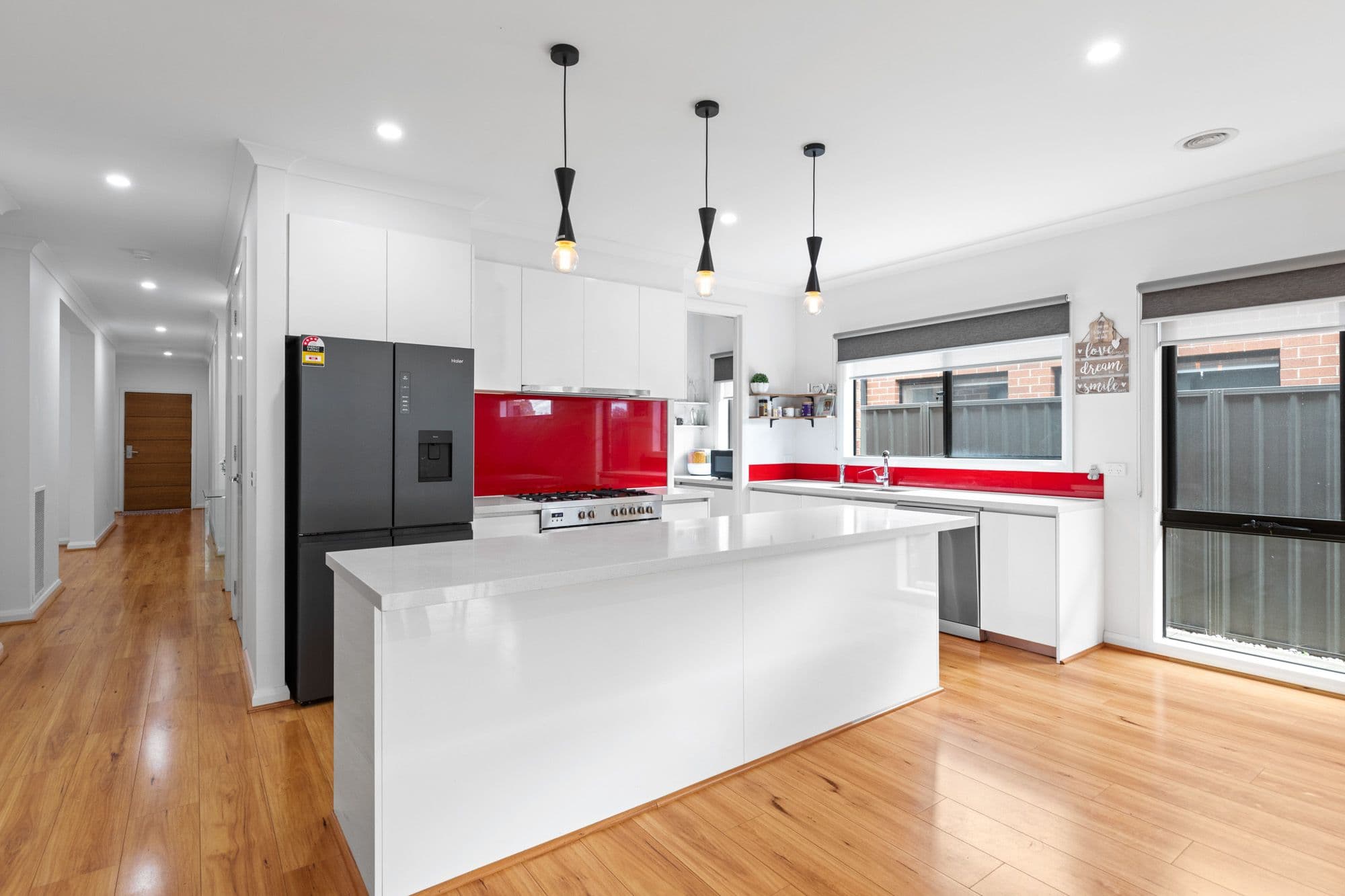 14 Abbeygate Drive, Werribee VIC 3030, Werribee - Thumbnail 5