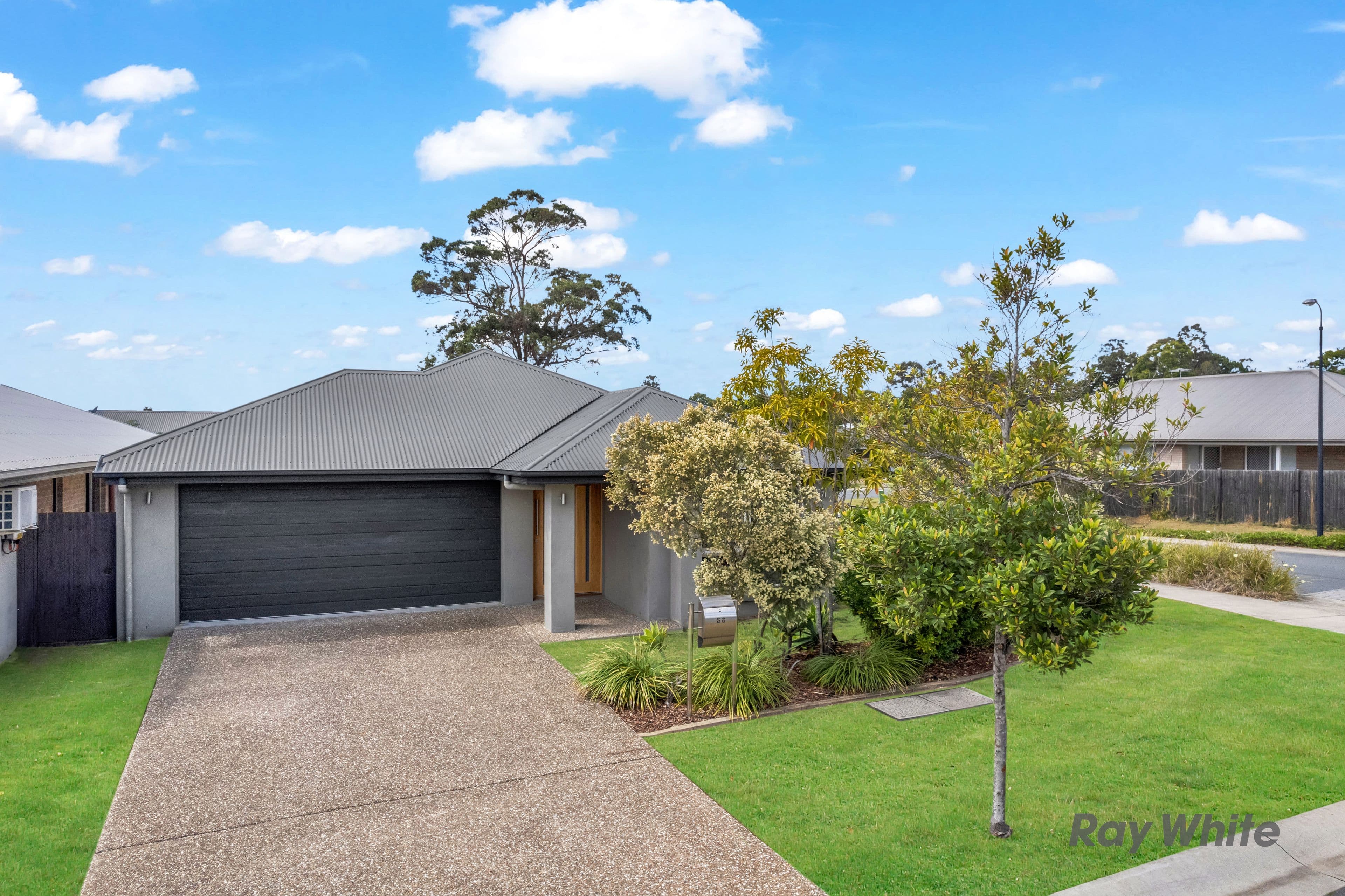56 Stoneleigh Reserve Boulevard, Logan Reserve QLD 4133, Logan Reserve - Thumbnail 4