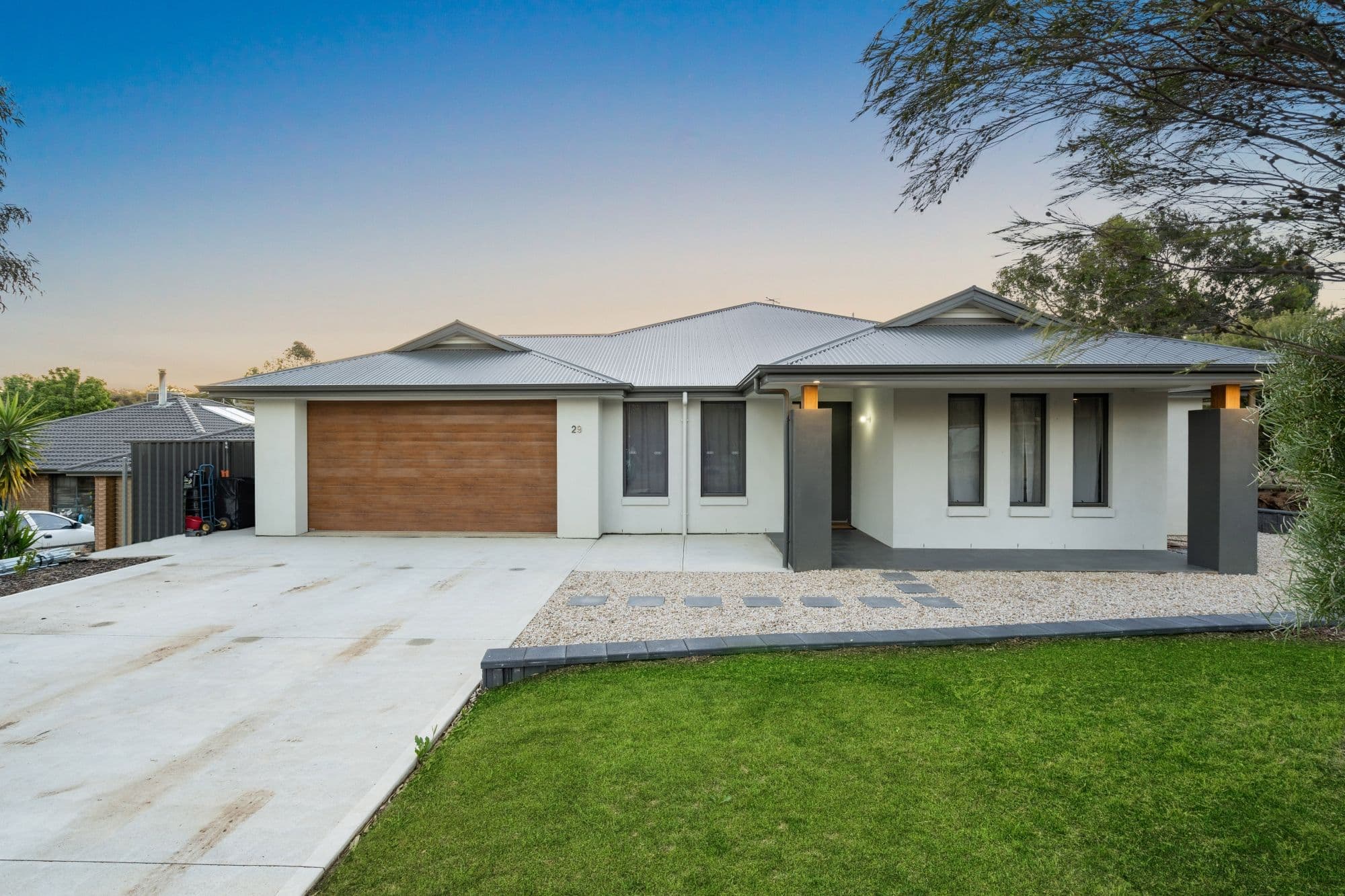 37 Isabella Avenue Nambour QLD, Nambour - Thumbnail 2