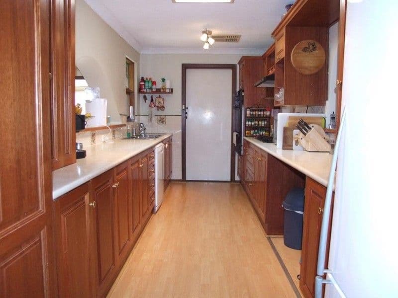 10 Osterley Road, Carina Heights, QLD, 4152, Carina Heights - Thumbnail 7